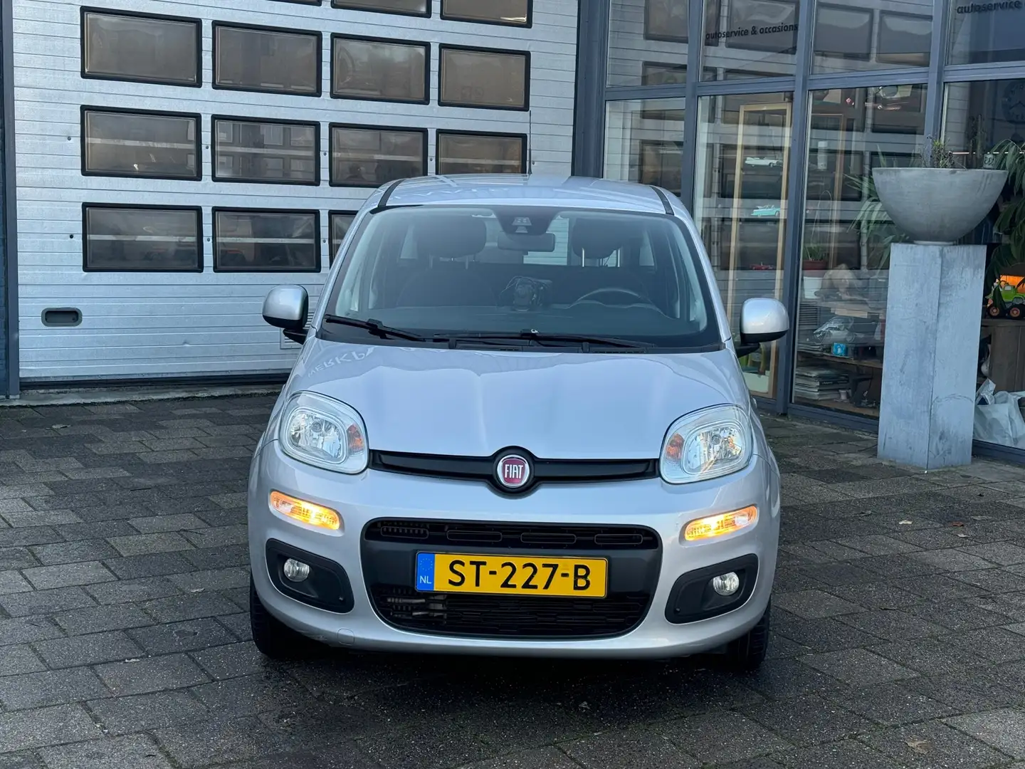 Fiat Panda 0.9 TwinAir Lounge | Airco | Navi | PDC | Automaat Gris - 2
