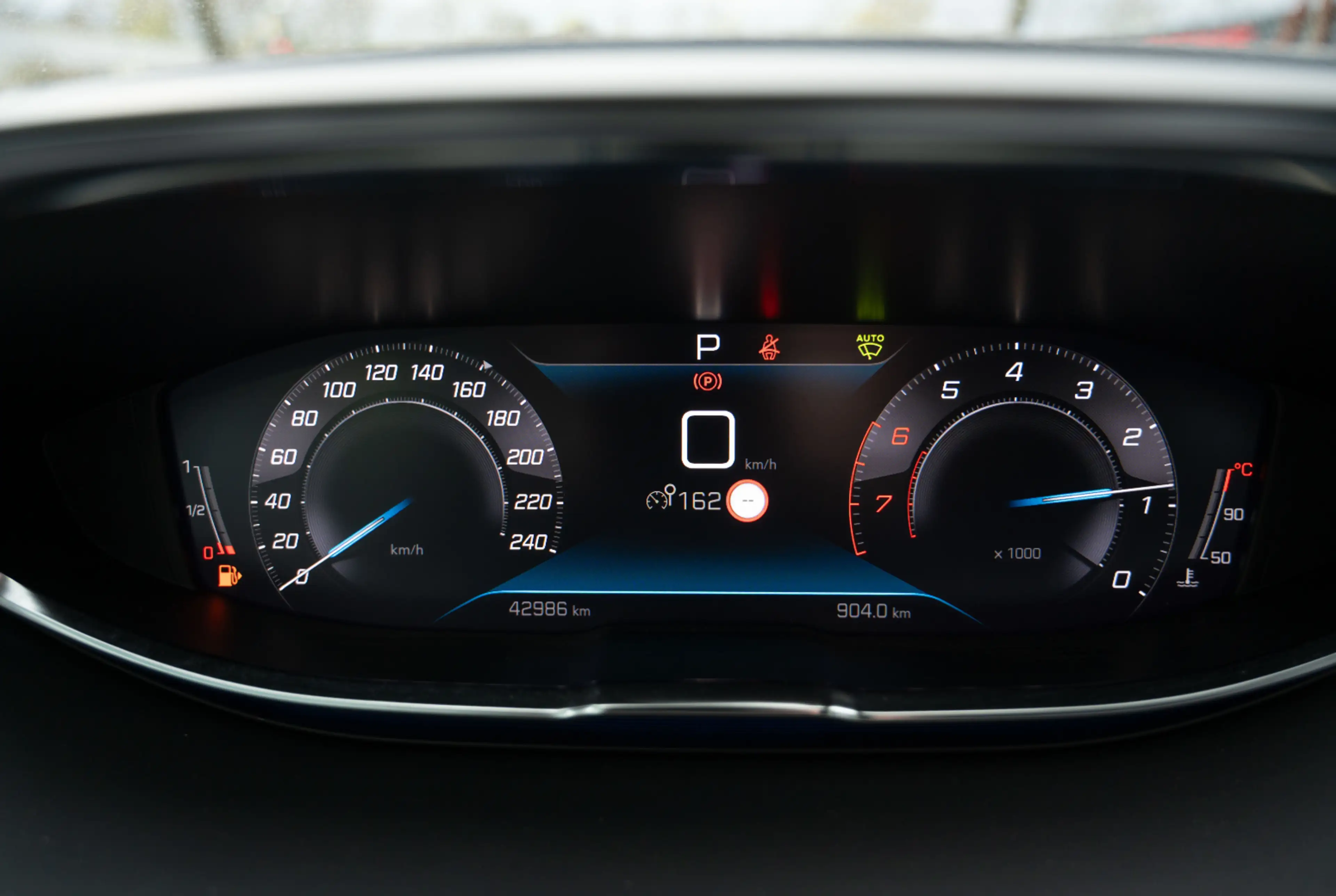 Peugeot 3008 Allure Pack 1.2 PureTech EAT8 *MIRROR SCREEN*SHZ*EASY-PAKET* — photo 13