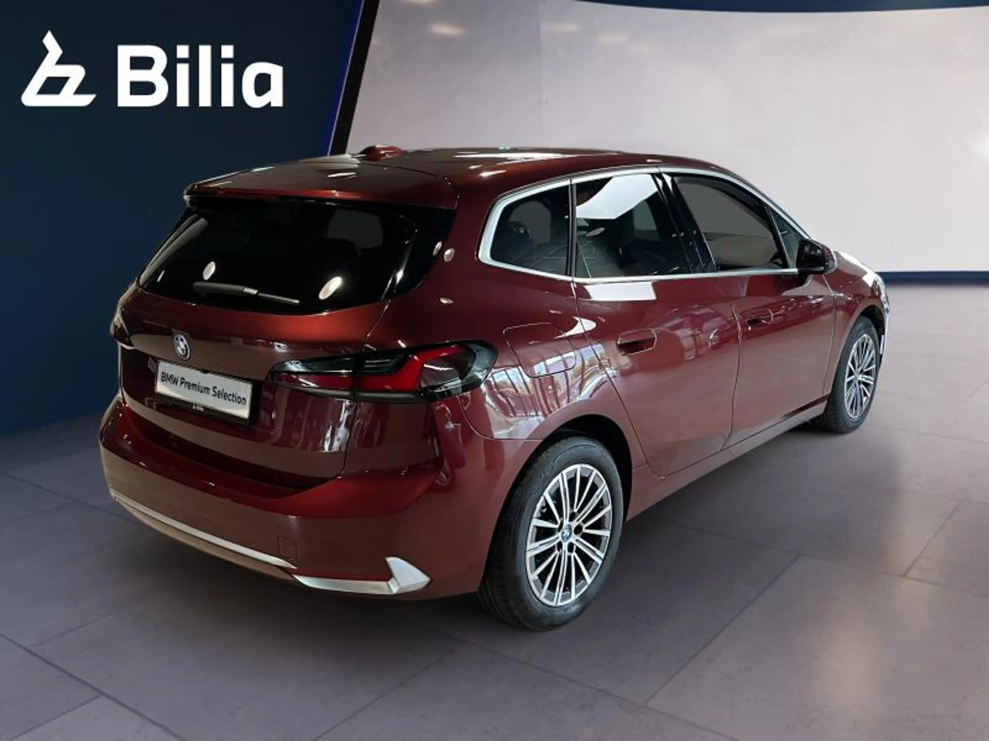 BMW 225 225e xDrive Active Tourer — photo 15