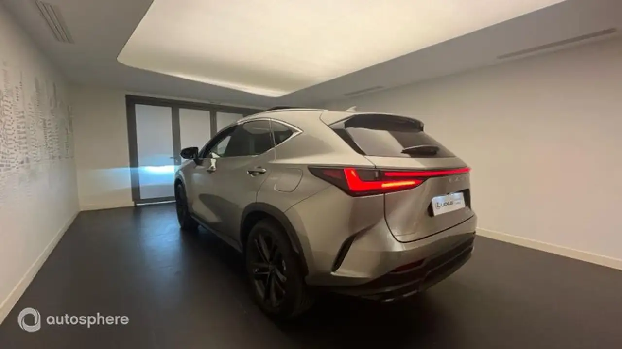 Lexus NX 2026 — фото 7