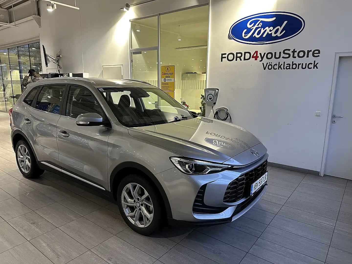 MG ZS 1.5 Hybrid+ Comfort Silber - 1