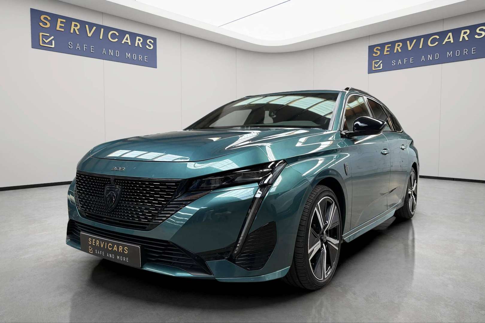 Peugeot 308 nuo 351 €/ mėn Benzinas/Elektra 2024m. Kita Automatinė