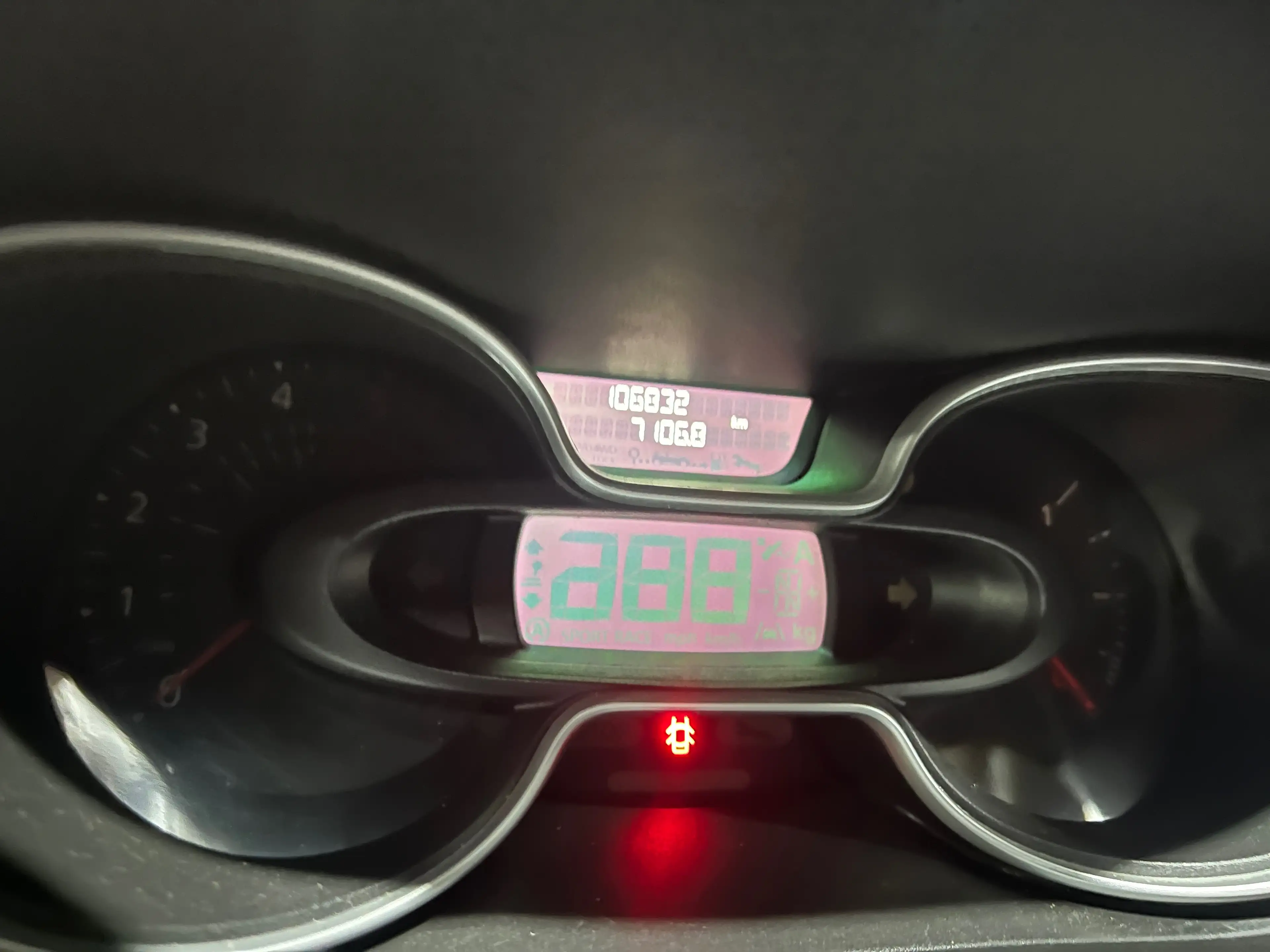 Nissan NV300 L1H1 2,7t DoKa COMFORT — photo 11
