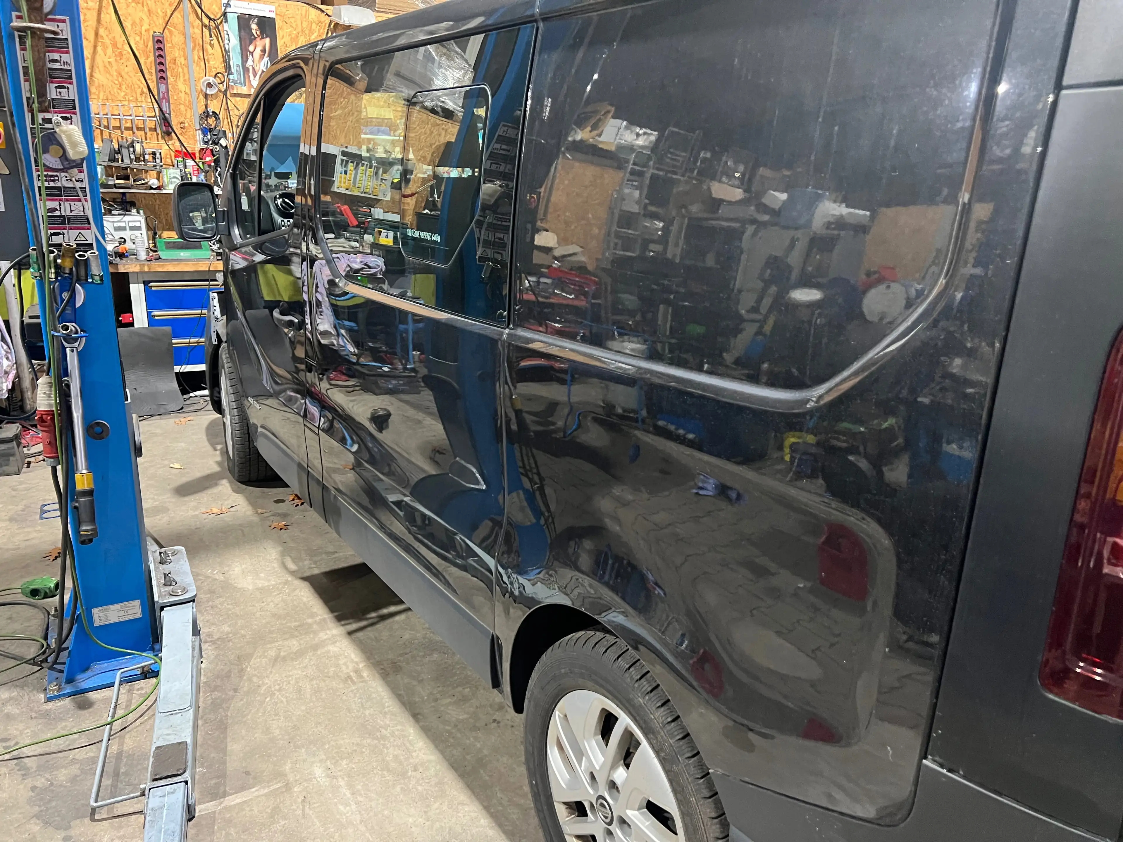 Nissan NV300 L1H1 2,7t DoKa COMFORT — photo 5