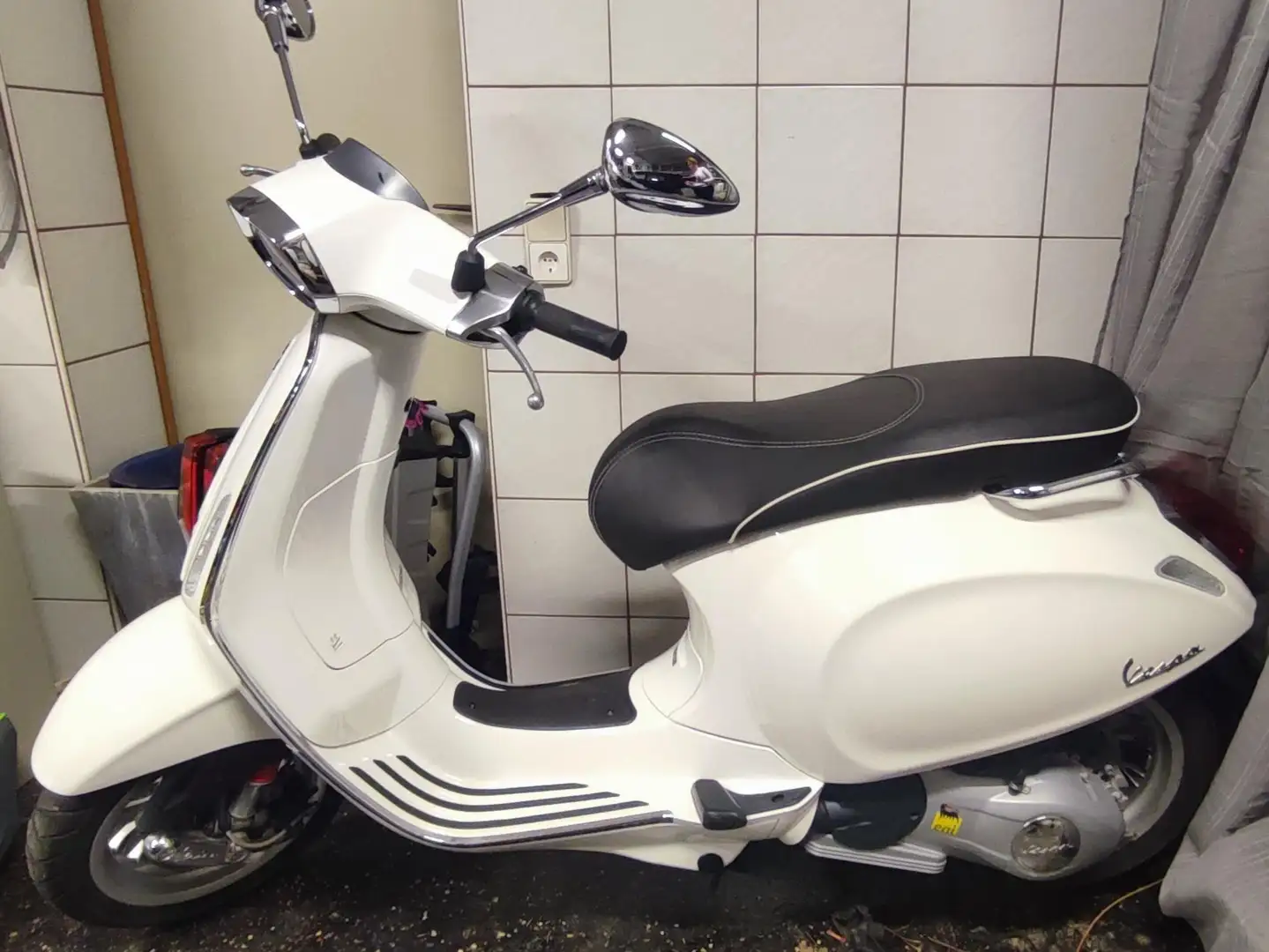 Vespa Sprint 125 Blanco - 1