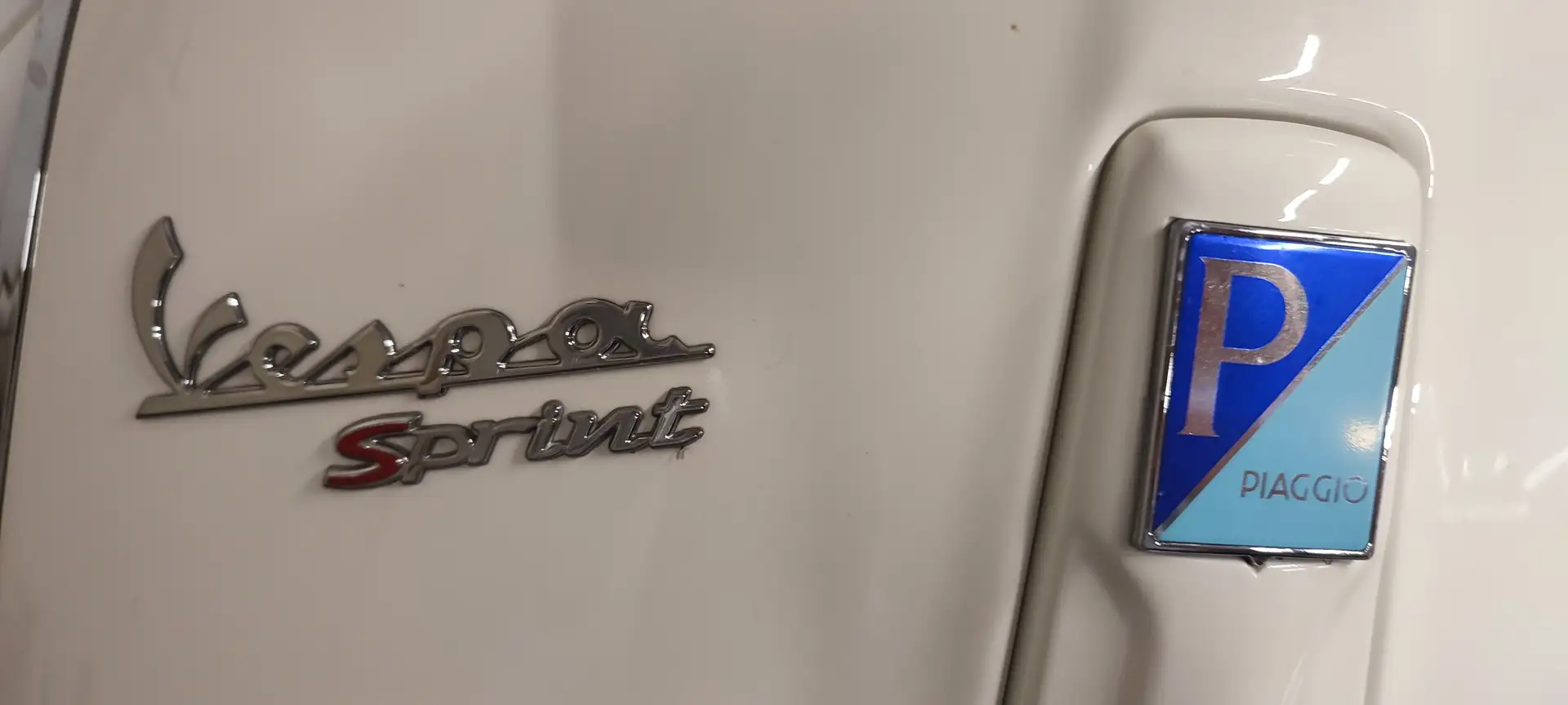 Vespa Sprint 125 Blanco - 2