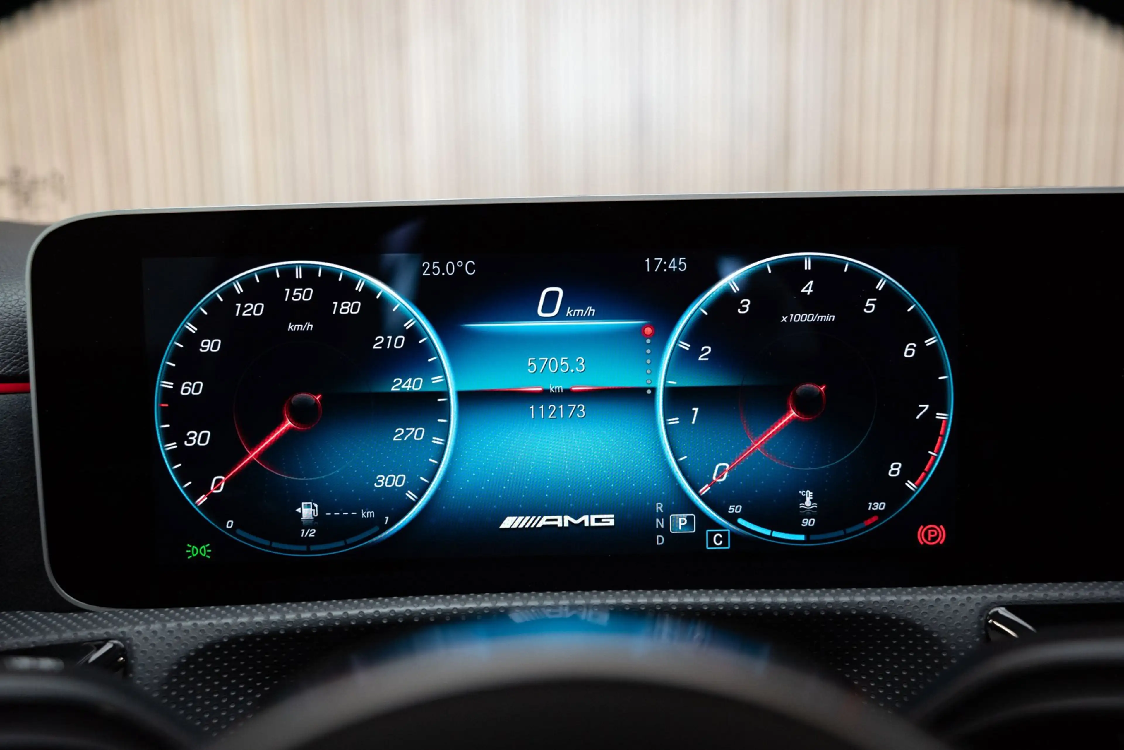 Mercedes-Benz A 45 AMG 4MATIC+ - PANORAMADAK - ALCANTARA - 1e LAK — photo 10