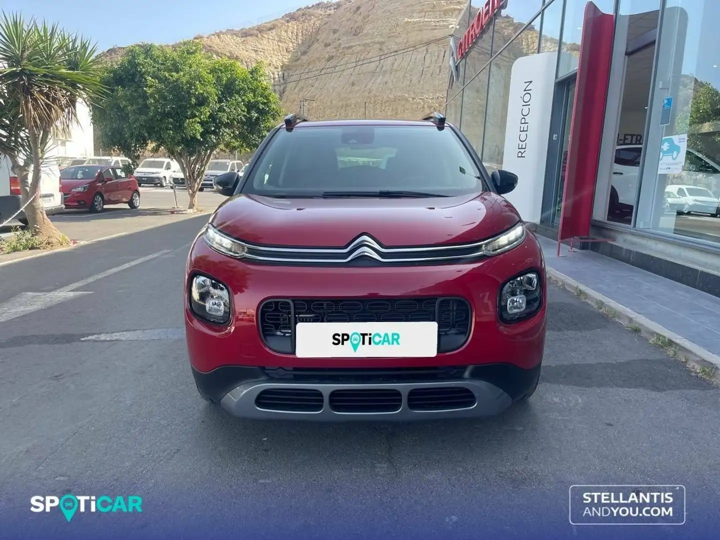 Citroen C3 Aircross BlueHDi S&S Feel Pack 110 Rood - 2