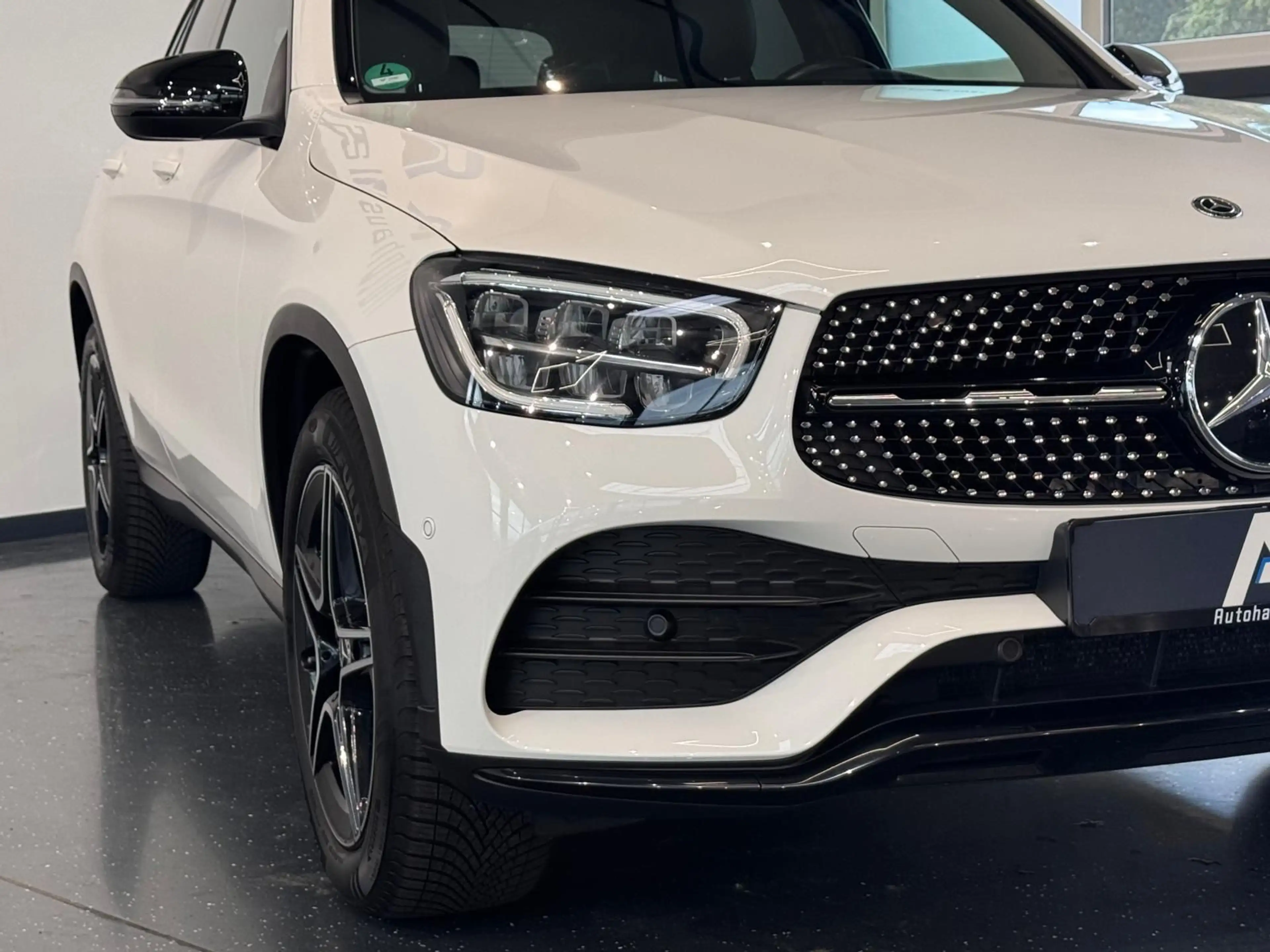 Mercedes-Benz GLC 200 d 4Matic*AMG*NIGHT*PANORAMA*LED*MULTIBEAM — photo 10