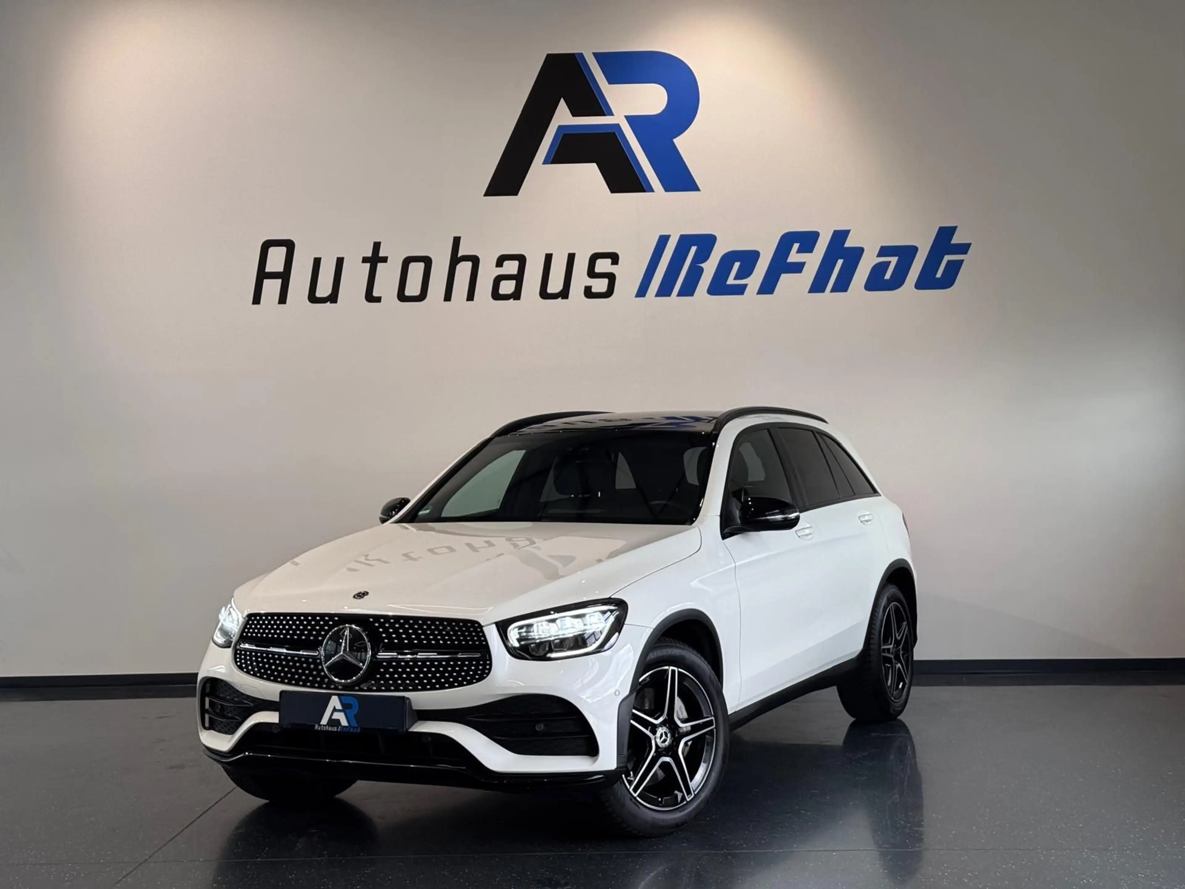 Mercedes-Benz GLC 200 d 4Matic*AMG*NIGHT*PANORAMA*LED*MULTIBEAM