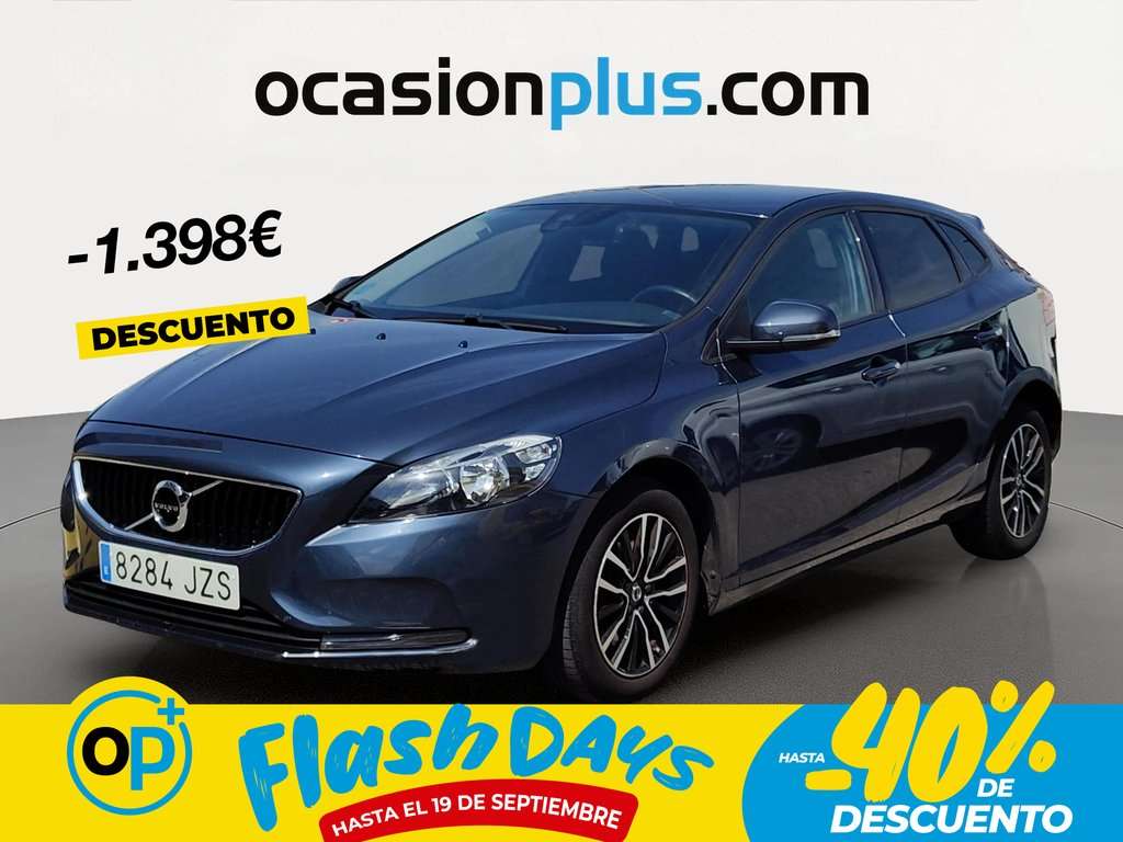 Volvo V40 D3 Momentum 150 - foto 1