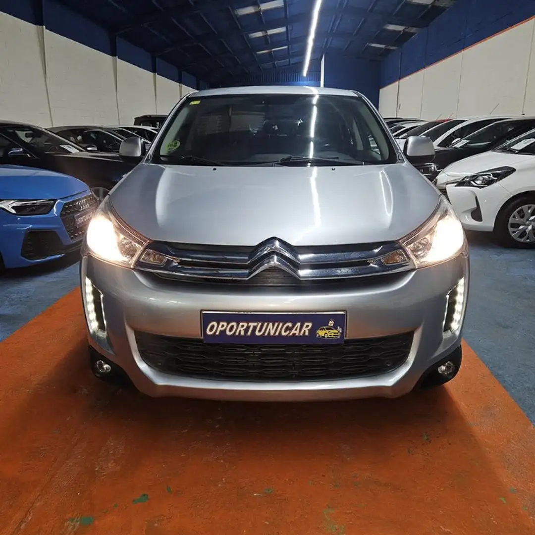 Citroen C4 Aircross 1.6 HDi 115cv Exclusive Gris - 2