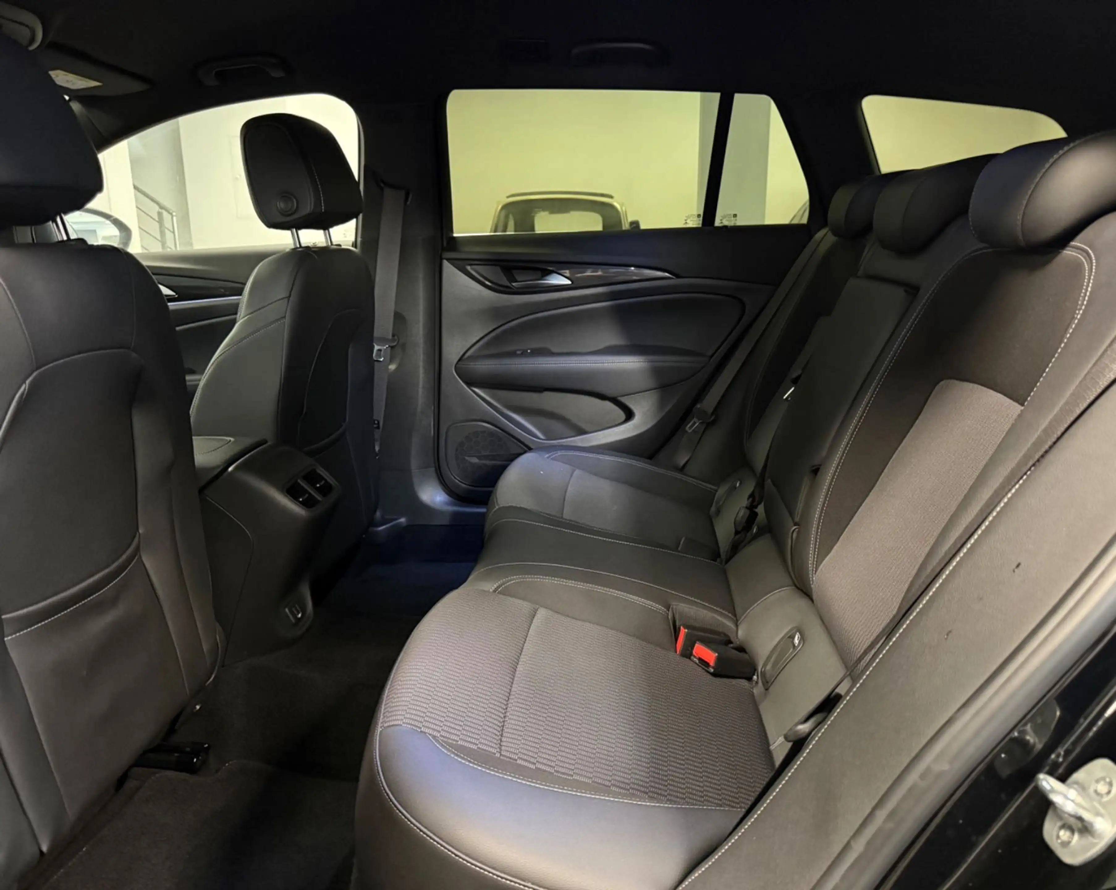 Opel Insignia 1.5 Business Auto ST NAVi*Tempomat*LED* — photo 11
