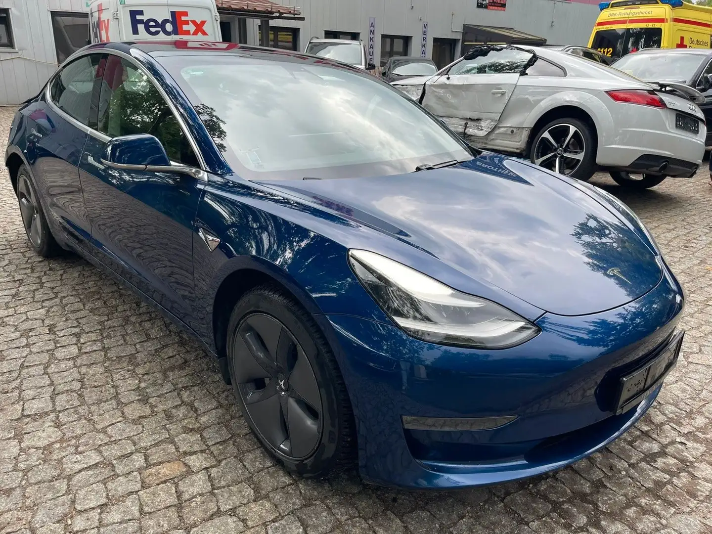 Tesla Model 3 Allradantrieb Longrange Bleu - 1