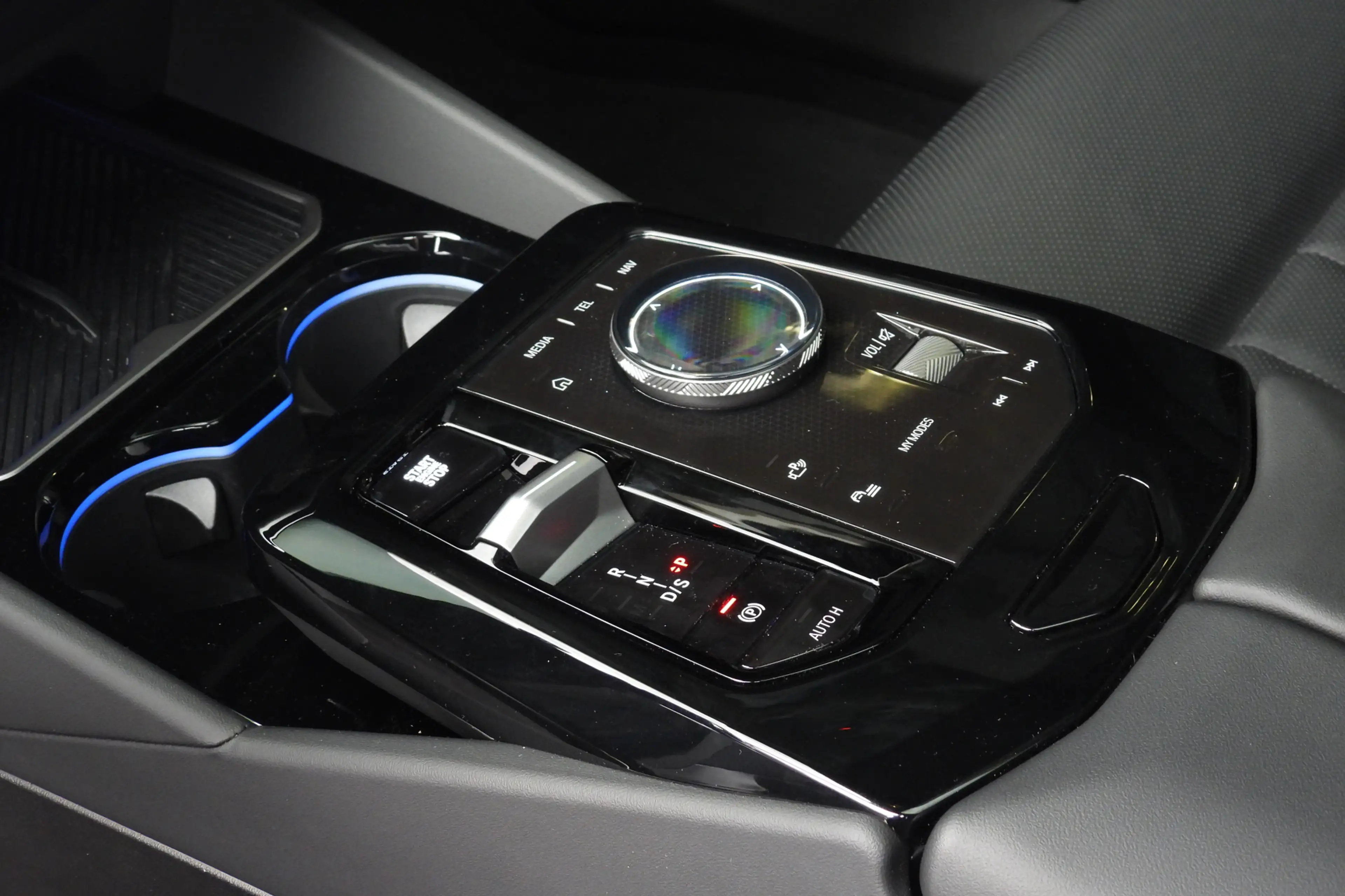 BMW 550 5 Serie Touring 550e xDrive M Sport Automaat / Tre — photo 12