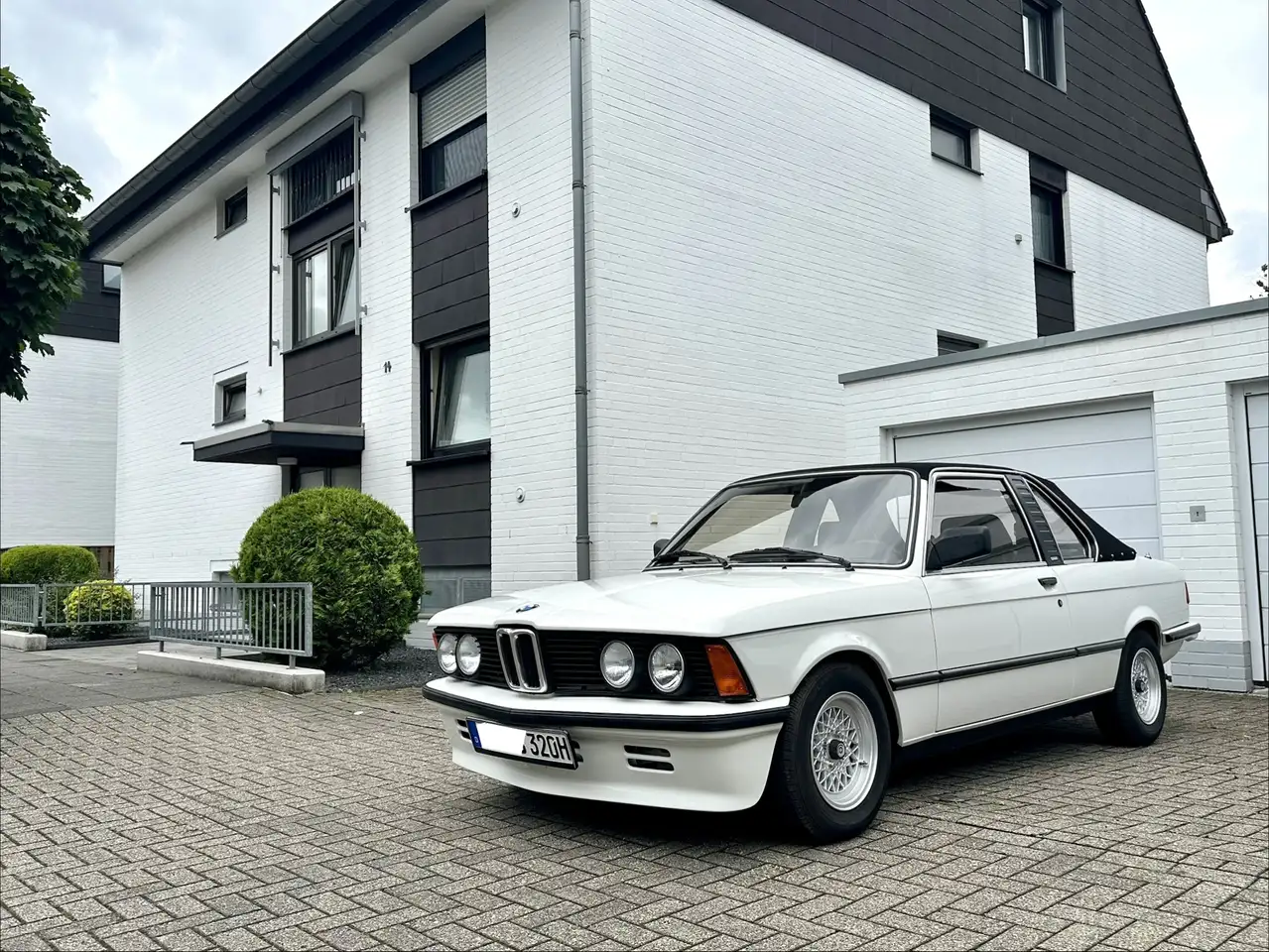BMW 320 E21 Baur TC1 /Voll Restauriert/Recaro/5-Gang, foto 1