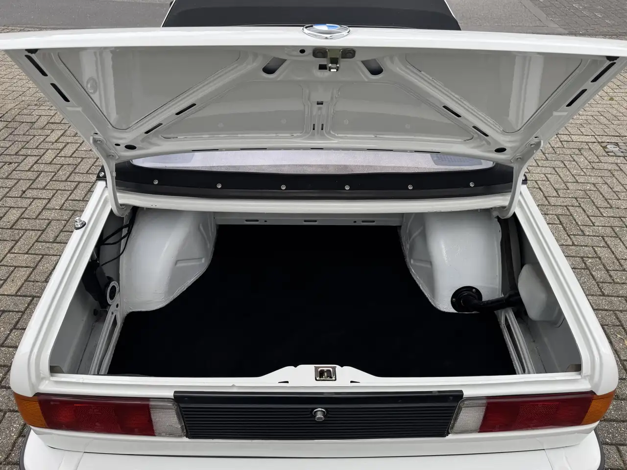 BMW 320 E21 Baur TC1 /Voll Restauriert/Recaro/5-Gang, foto 9
