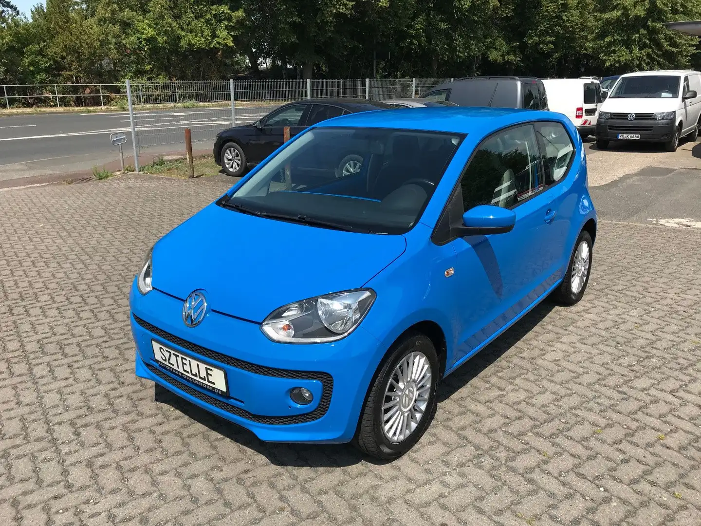 Volkswagen up! high up!*KLIMA*SHZ* Blau - 1
