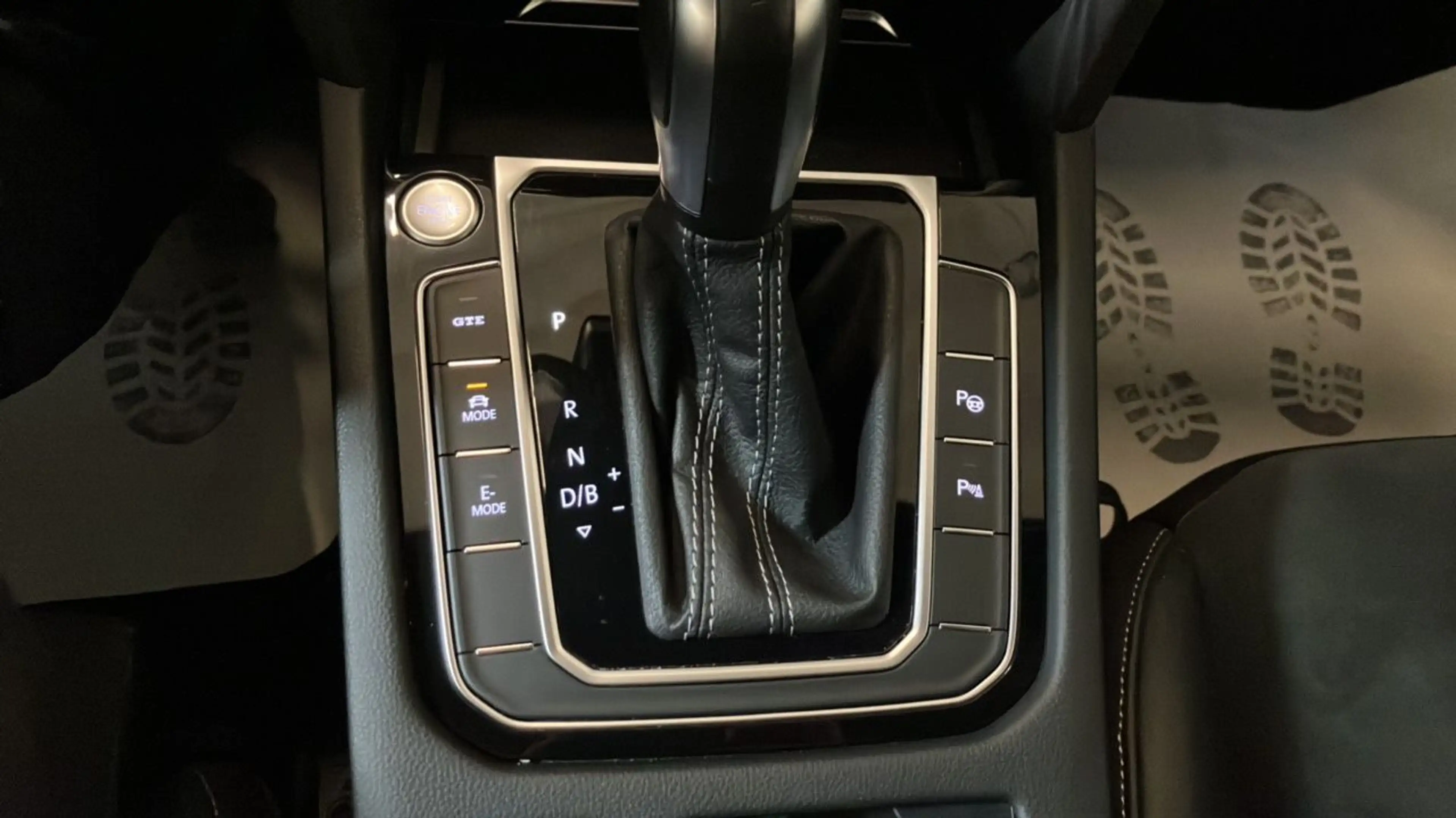 Volkswagen Arteon 1.4 TSI eHybrid R-Line MATRIX*LEDER*ACC*MASSAGE*A — photo 11