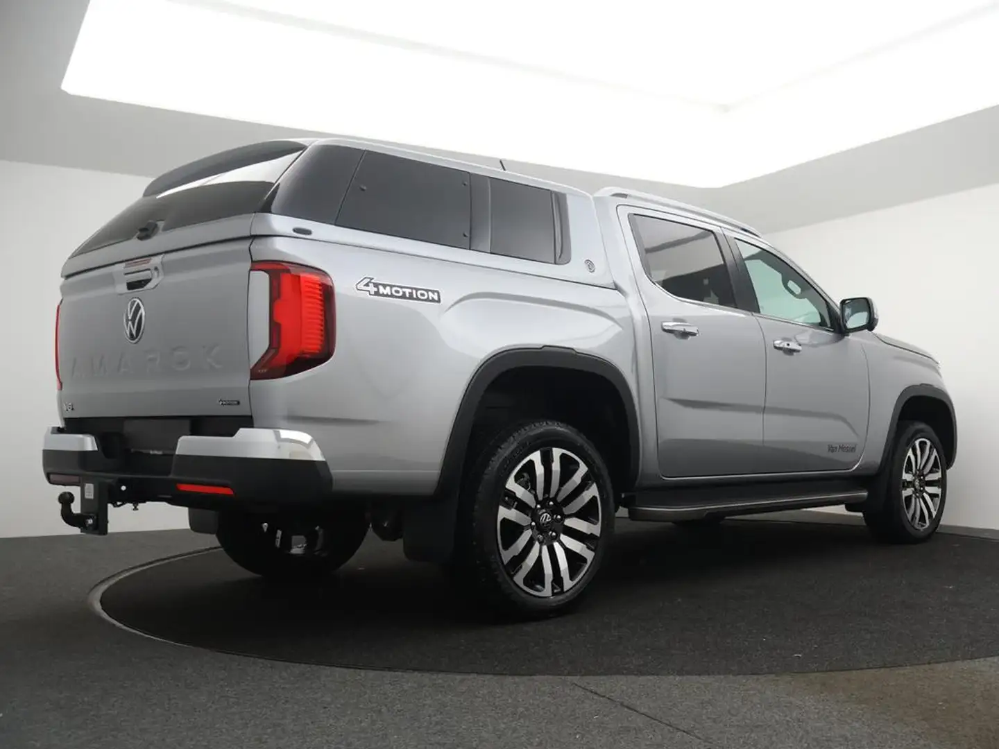 Volkswagen Amarok Amarok Aventura 3.0TDI V6 / 240pk 10TRAPAUTOMAAT 4 Argintiu - 2