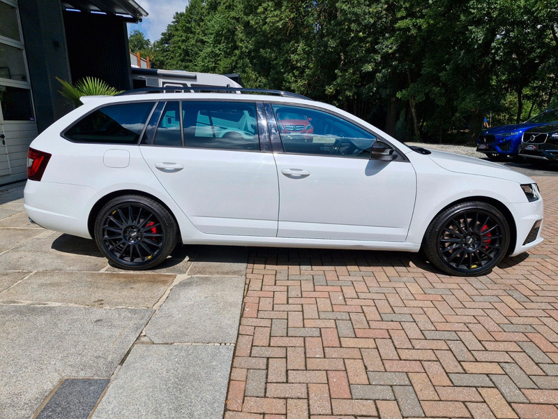 Skoda Octavia Combi RS Euro 6 Navi Automatik DAB — photo 4