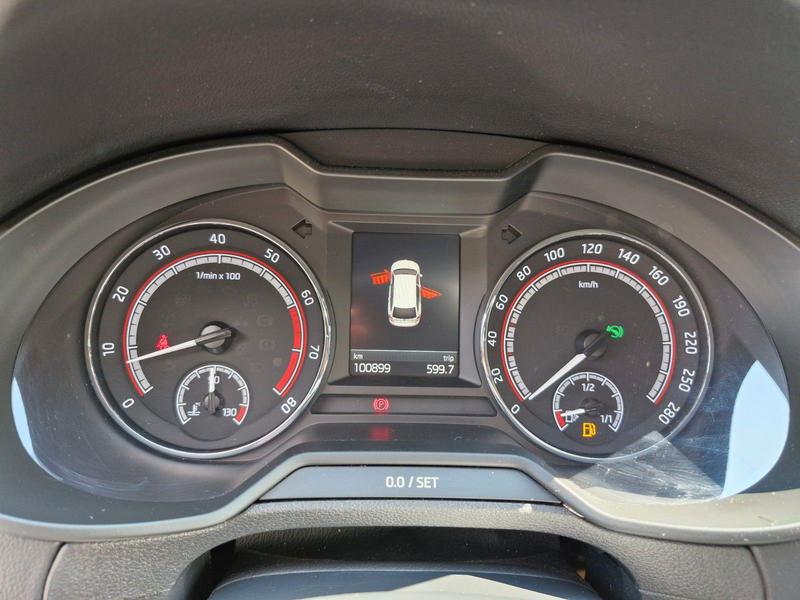 Skoda Octavia Combi RS Euro 6 Navi Automatik DAB — photo 10