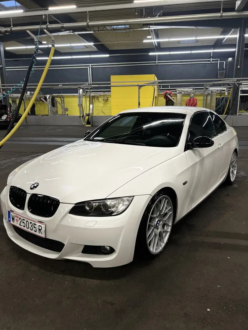 BMW 325 325d Coupé Aut. - 1