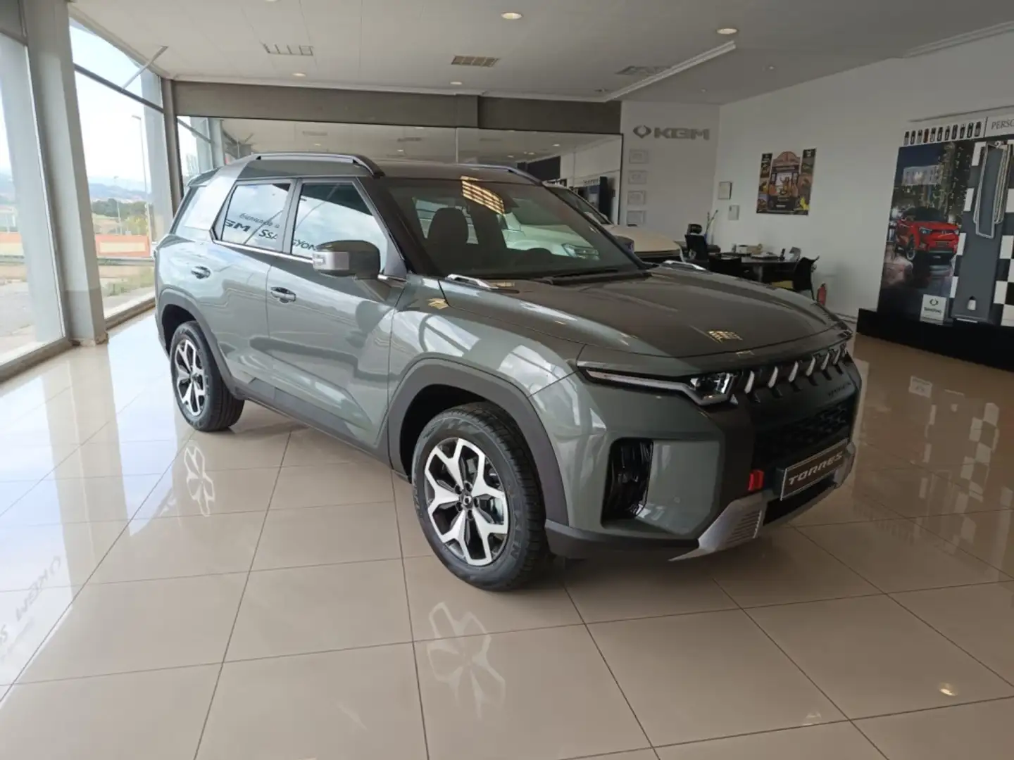 SsangYong Torres G15T Life 4x2 - 2