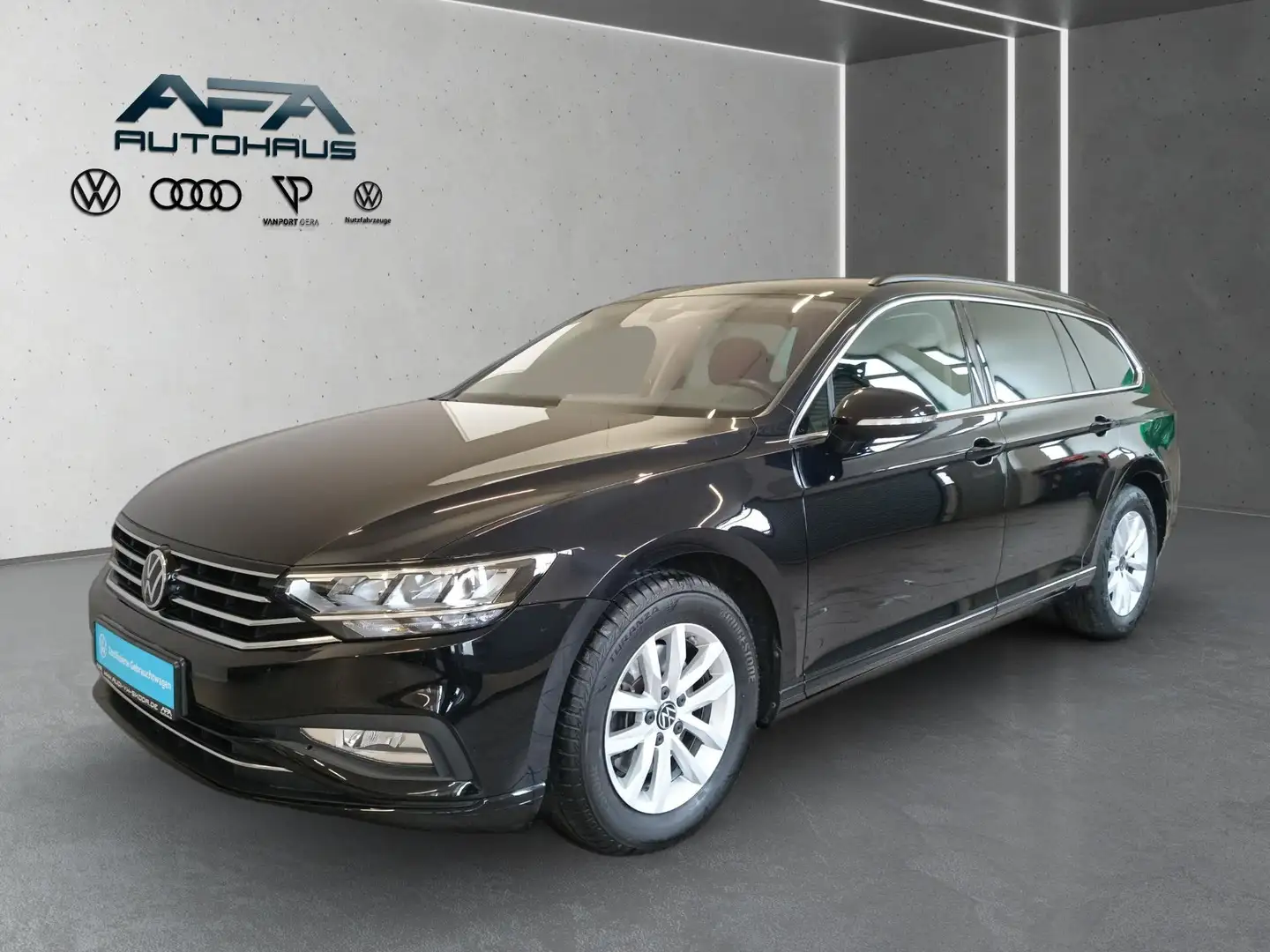 Volkswagen Passat Var. 1.5 TSI Business DSG AHK*ACC*DC*LED Schwarz - 2