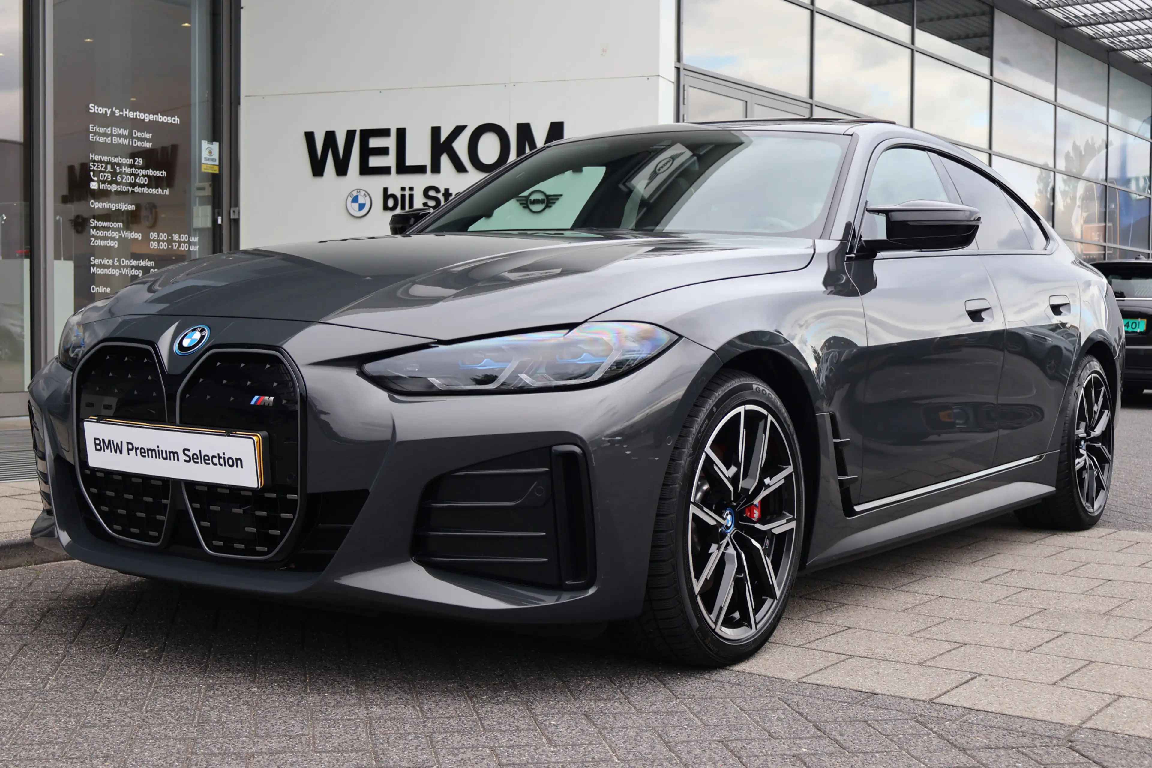 BMW i4 M50 High Executive M Sport / Schuif-kanteldak / M — photo 5