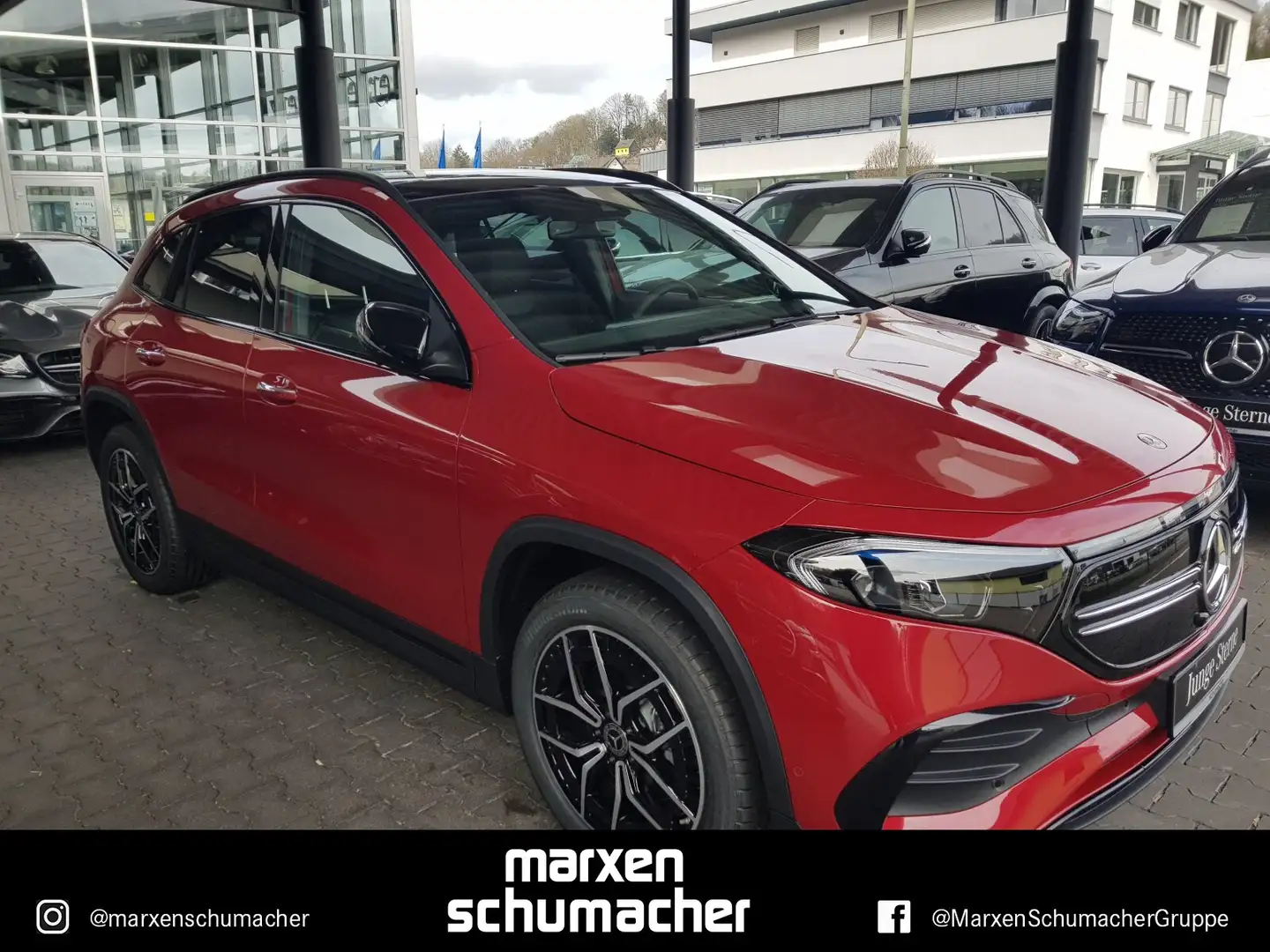 Mercedes-Benz EQA 350 EQA 350 4M AMG Line Pano+MBUX+360°+AHK+LED+Sound Rouge - 2