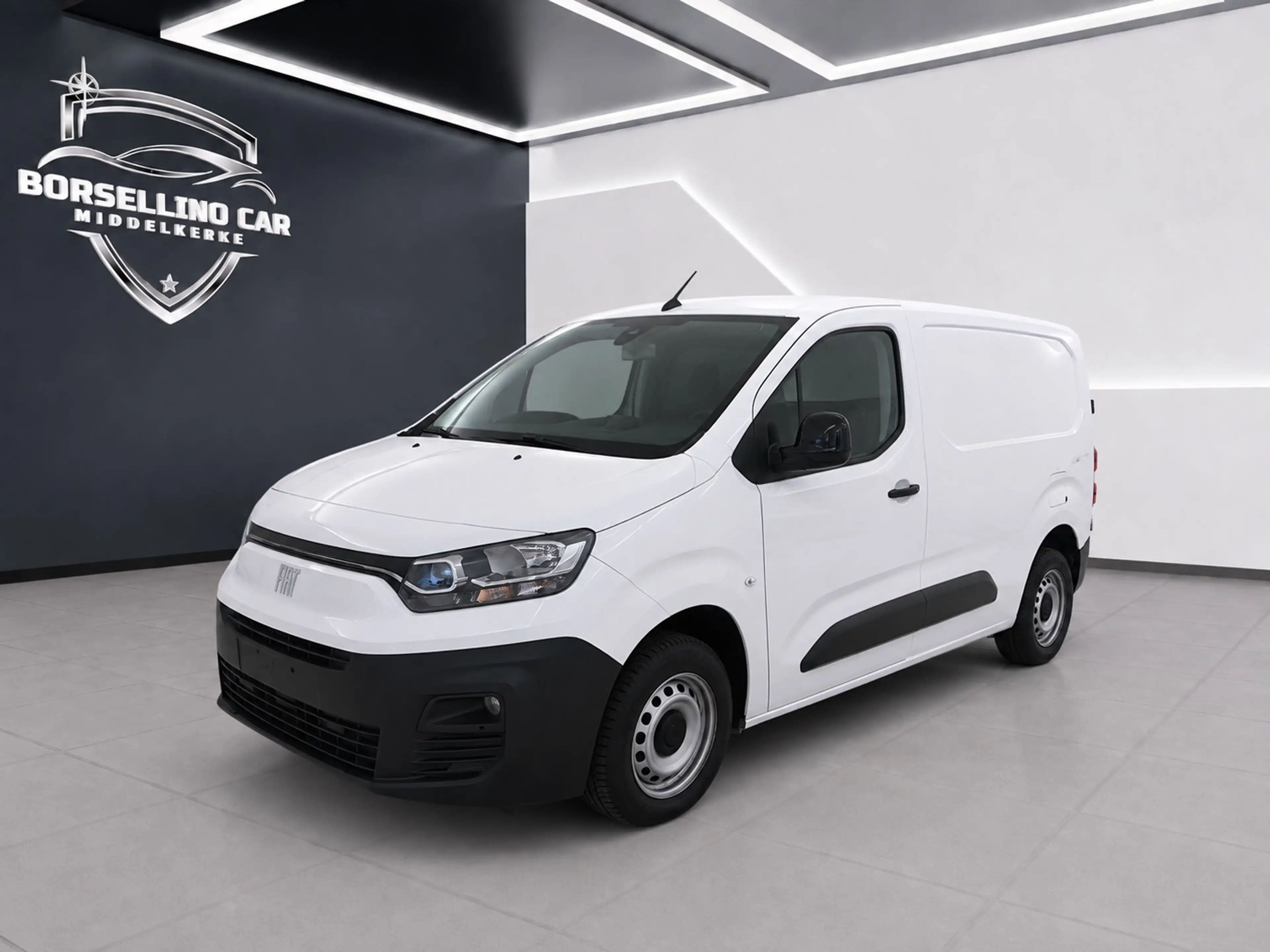 Fiat Doblo 3ZIT/1.5 diesel/camera/cruise/CarPlay