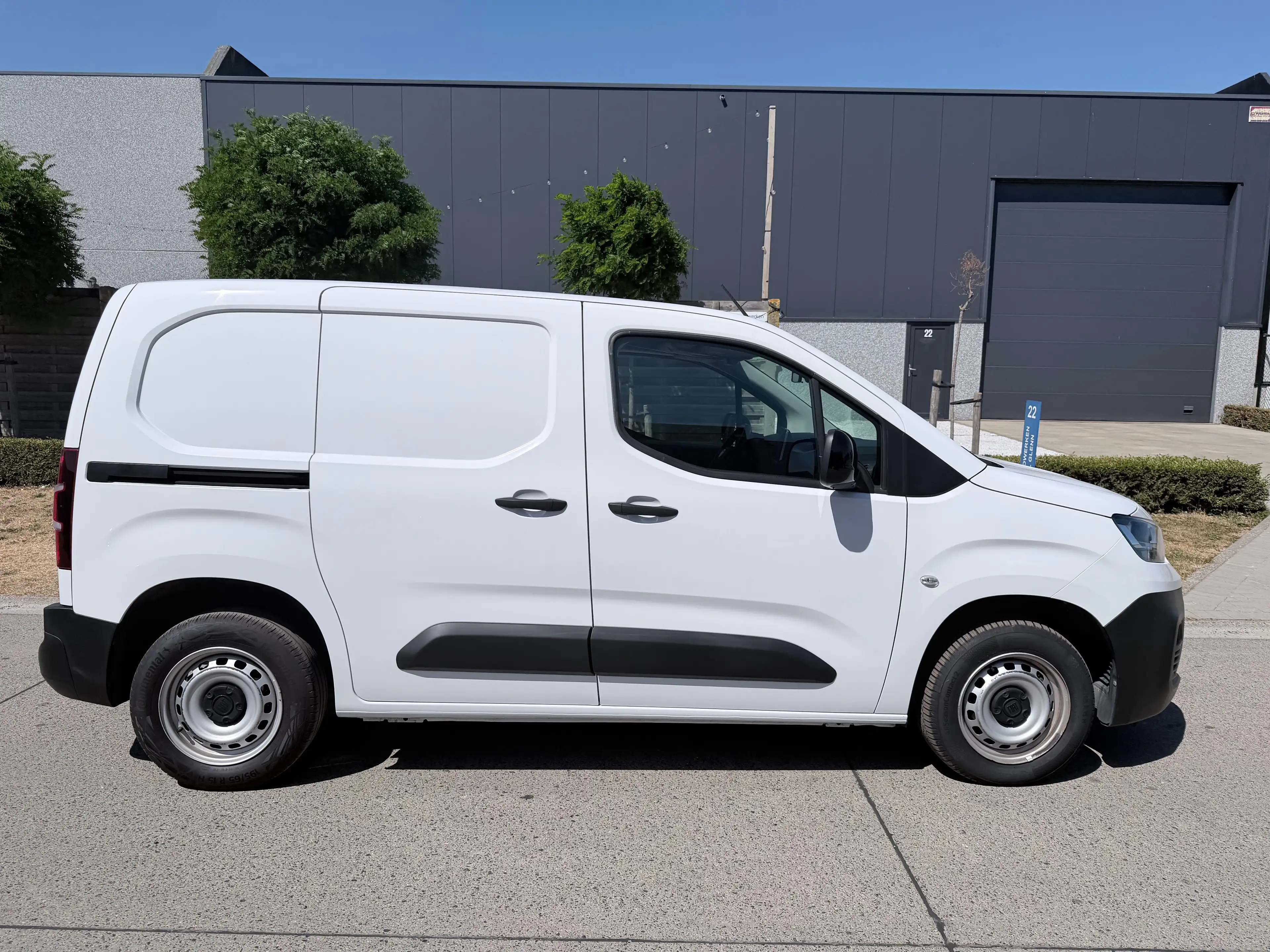 Fiat Doblo 3ZIT/1.5 diesel/camera/cruise/CarPlay — photo 6