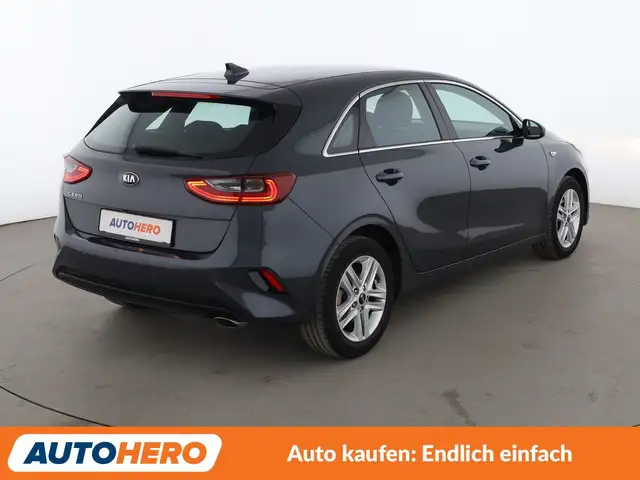 Kia Ceed view 6