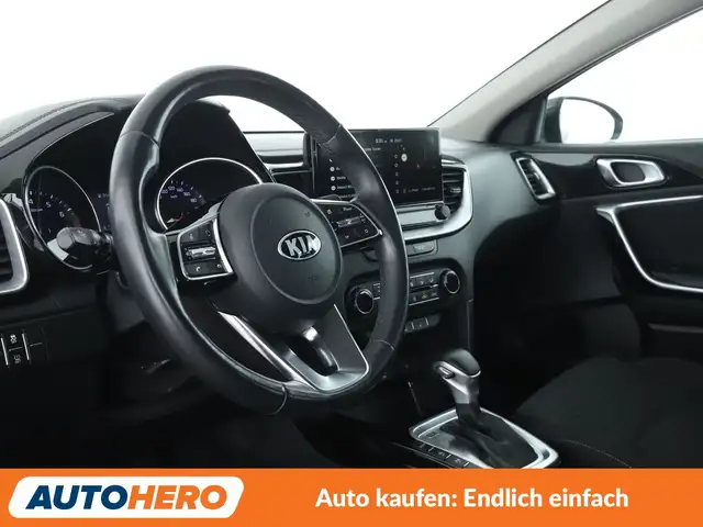 Kia Ceed view 11
