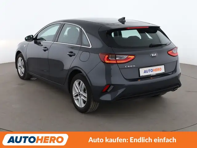 Kia Ceed view 4