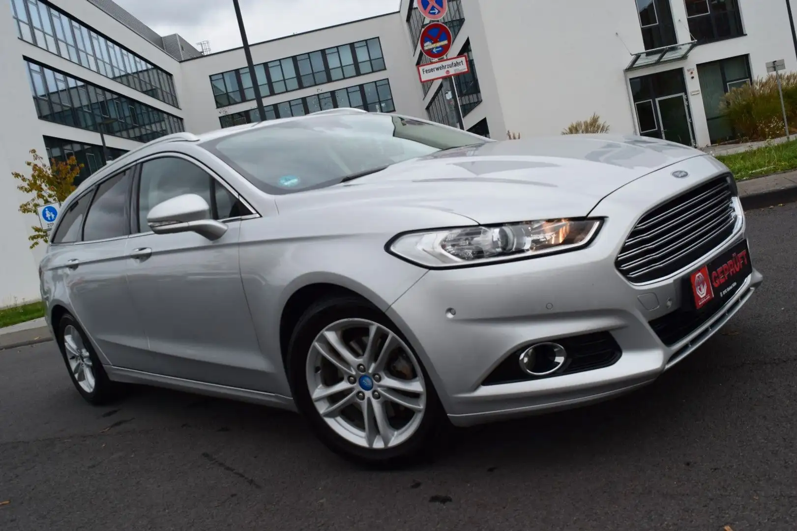 Ford Mondeo Turnier Titanium, Memory, Keyless, Navi Grau - 2