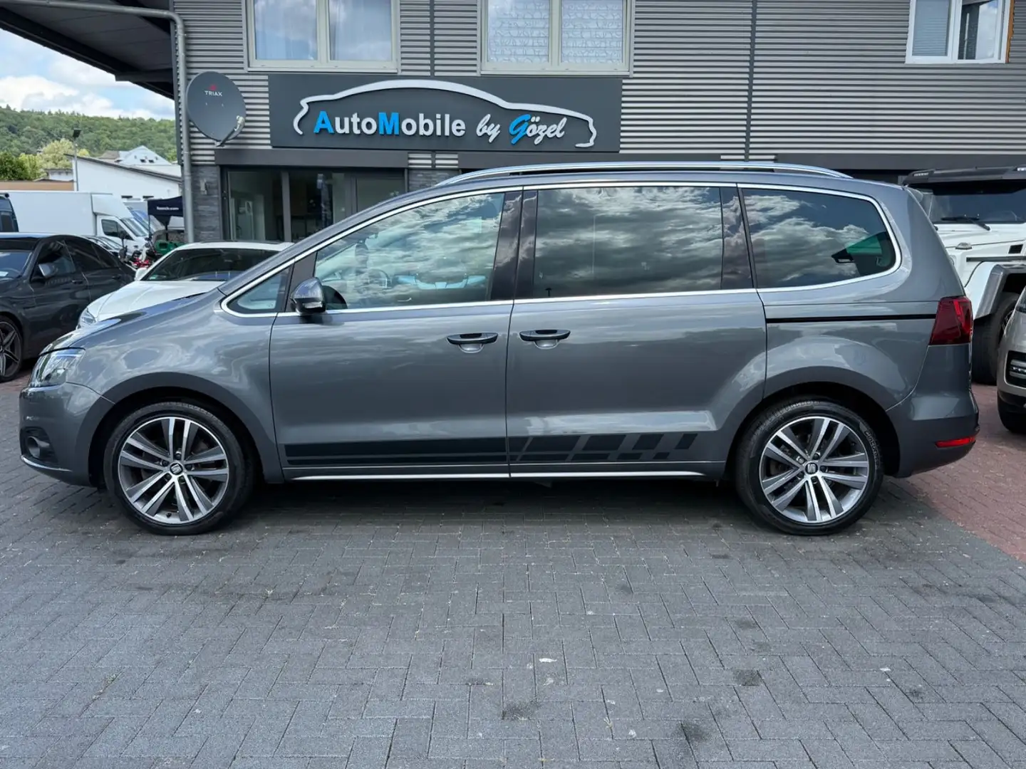 SEAT Alhambra FR-Line *1. Hand *Pano *AHK *7. Sitze Grau - 2