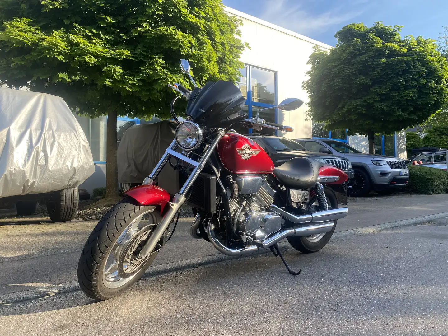Honda VF 750 - 1