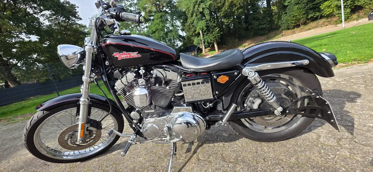 Harley-Davidson 1200 Custom