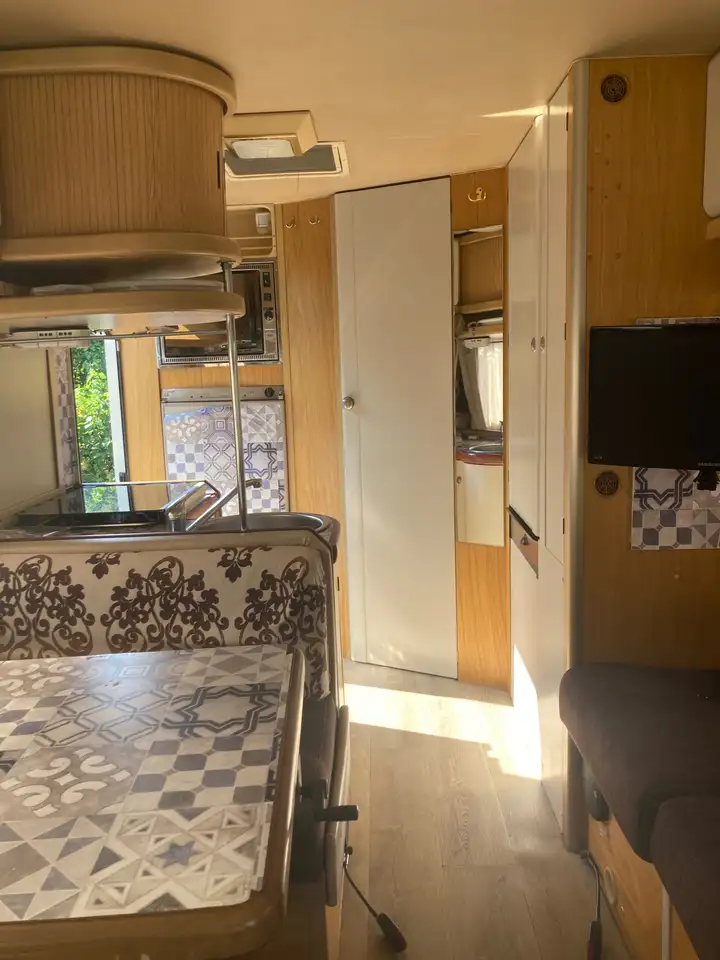 Ford Transit 150 Camper Laika Ecovip 400, foto 6