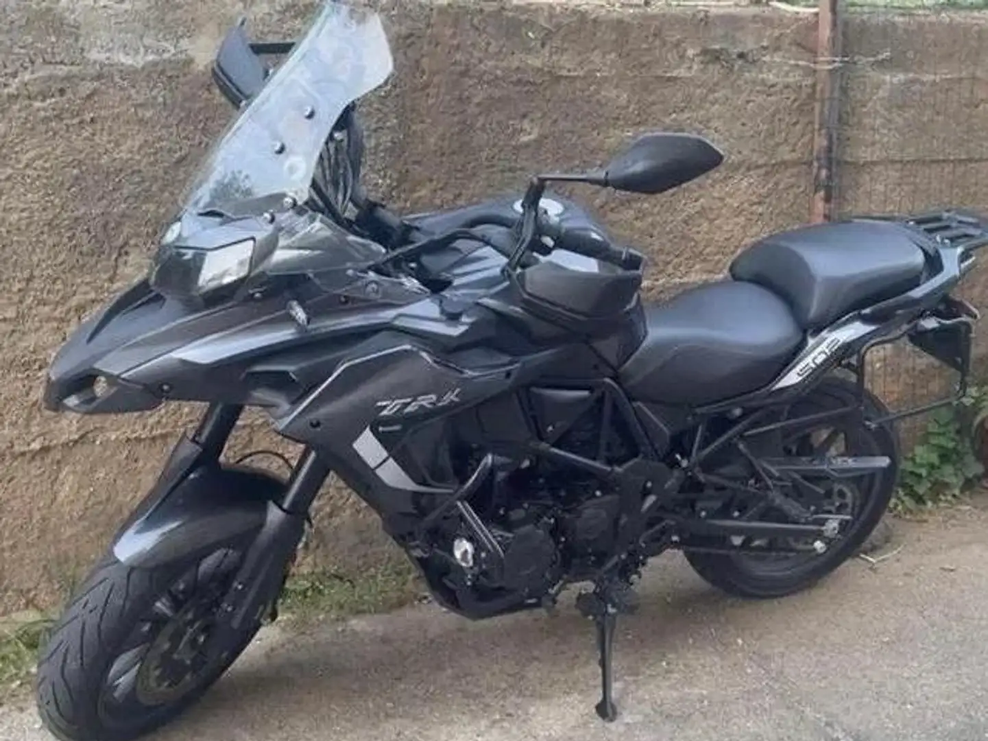 Benelli TRK 502 Schwarz - 1