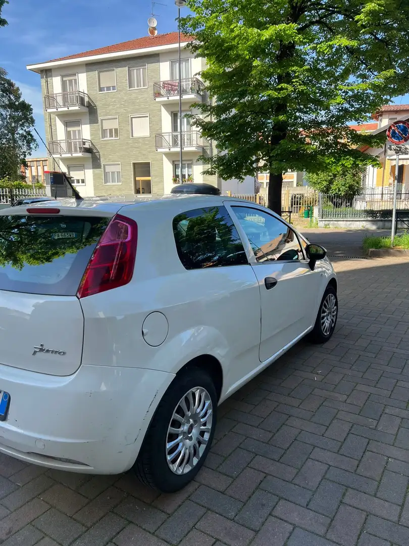 Fiat Grande Punto 3p 1.3 mjt 16v Actual s&s 75cv Білий - 2