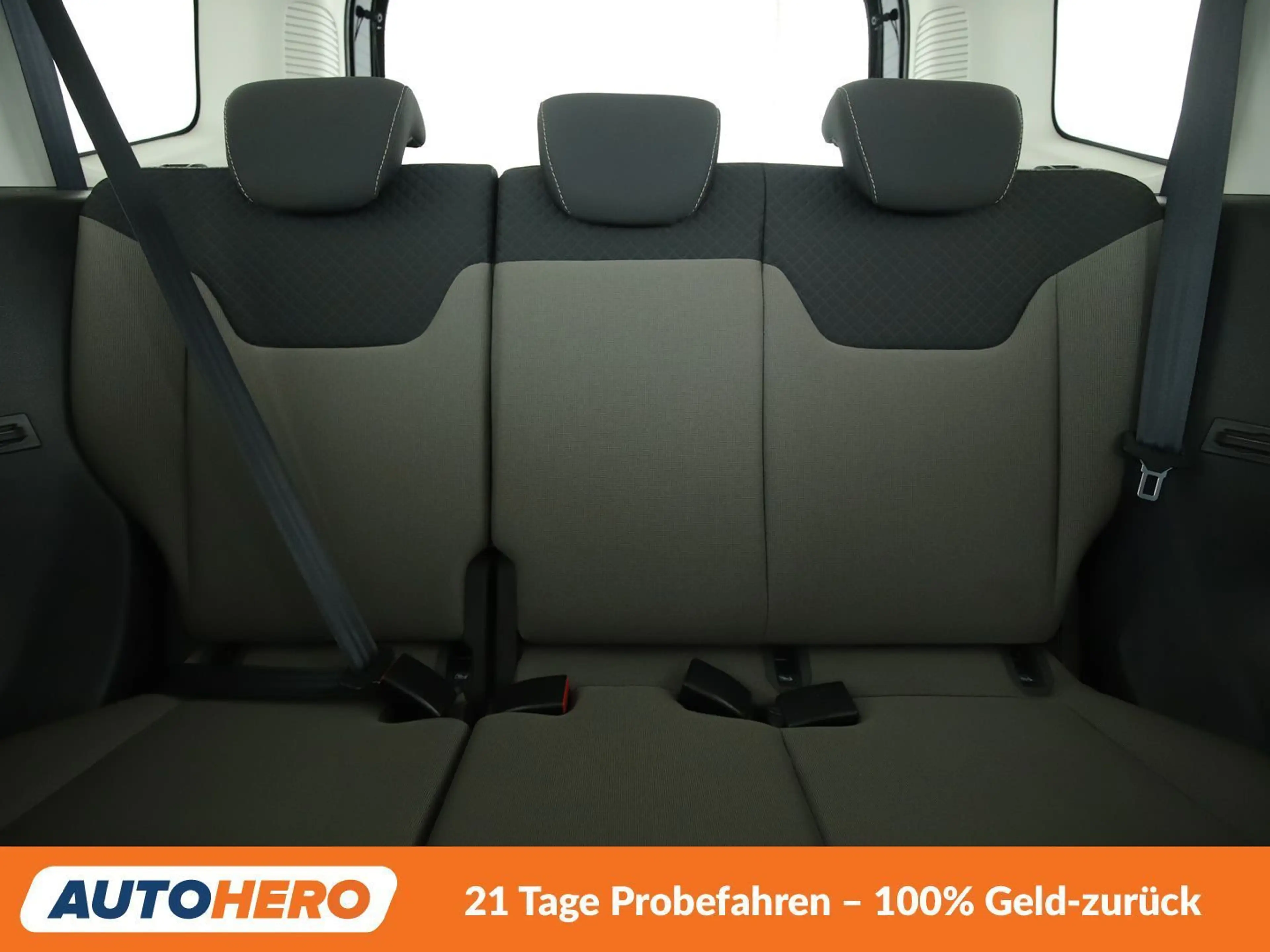 Ford Tourneo 1.0 EcoBoost Titanium*NAVI*TEMPO*PDC*SHZ* — photo 15