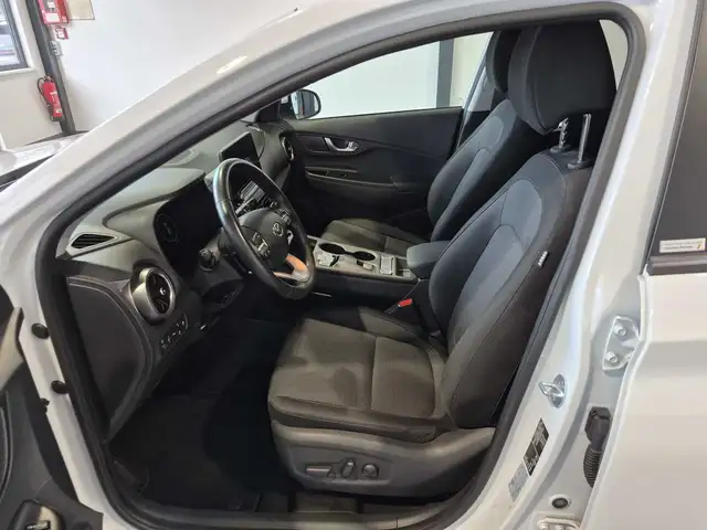 Hyundai Kona view 8