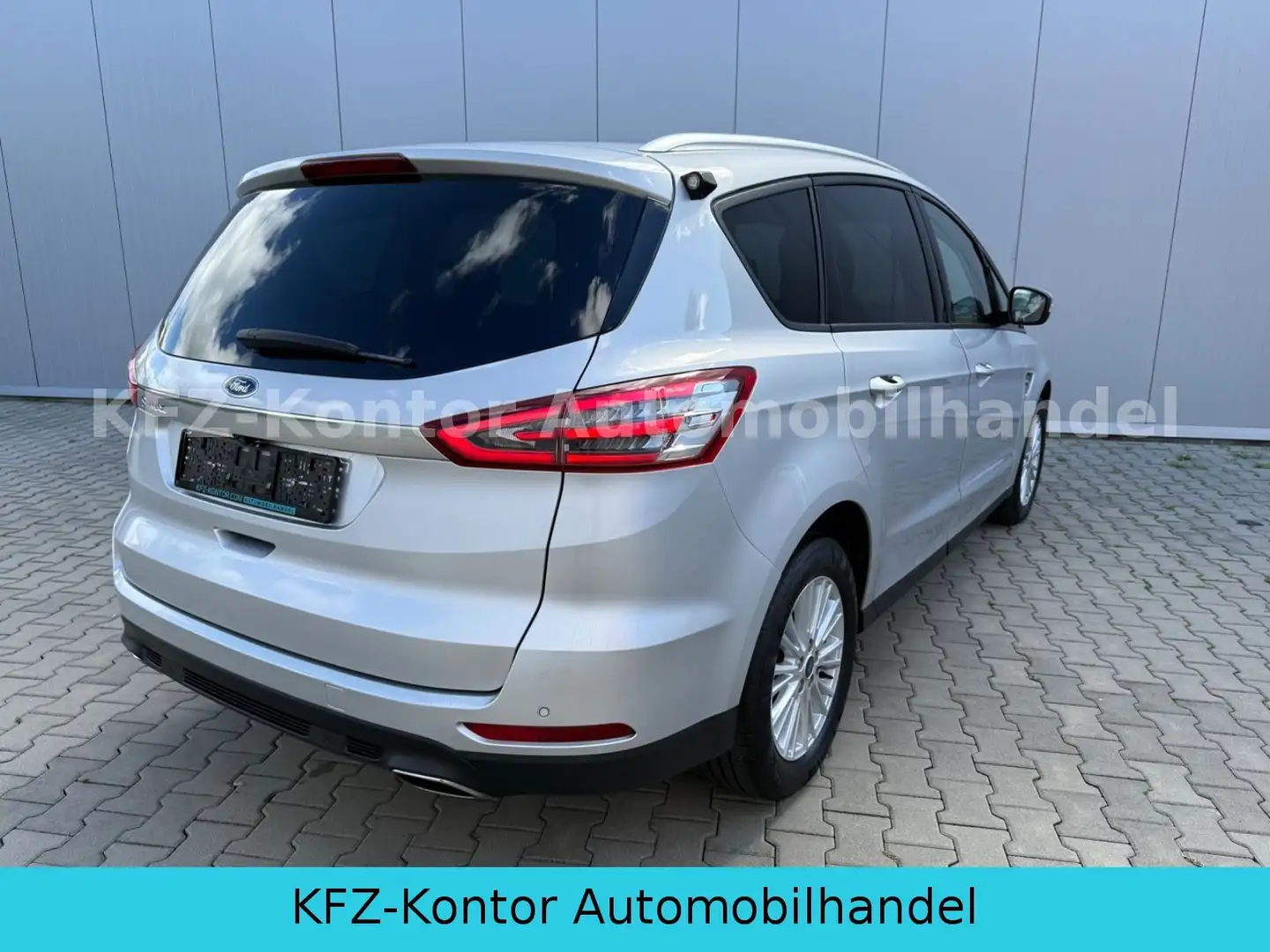 Ford S-Max S-MAX 2.0TDCi EcoBlue Business -Automatik -LED Silber - 2