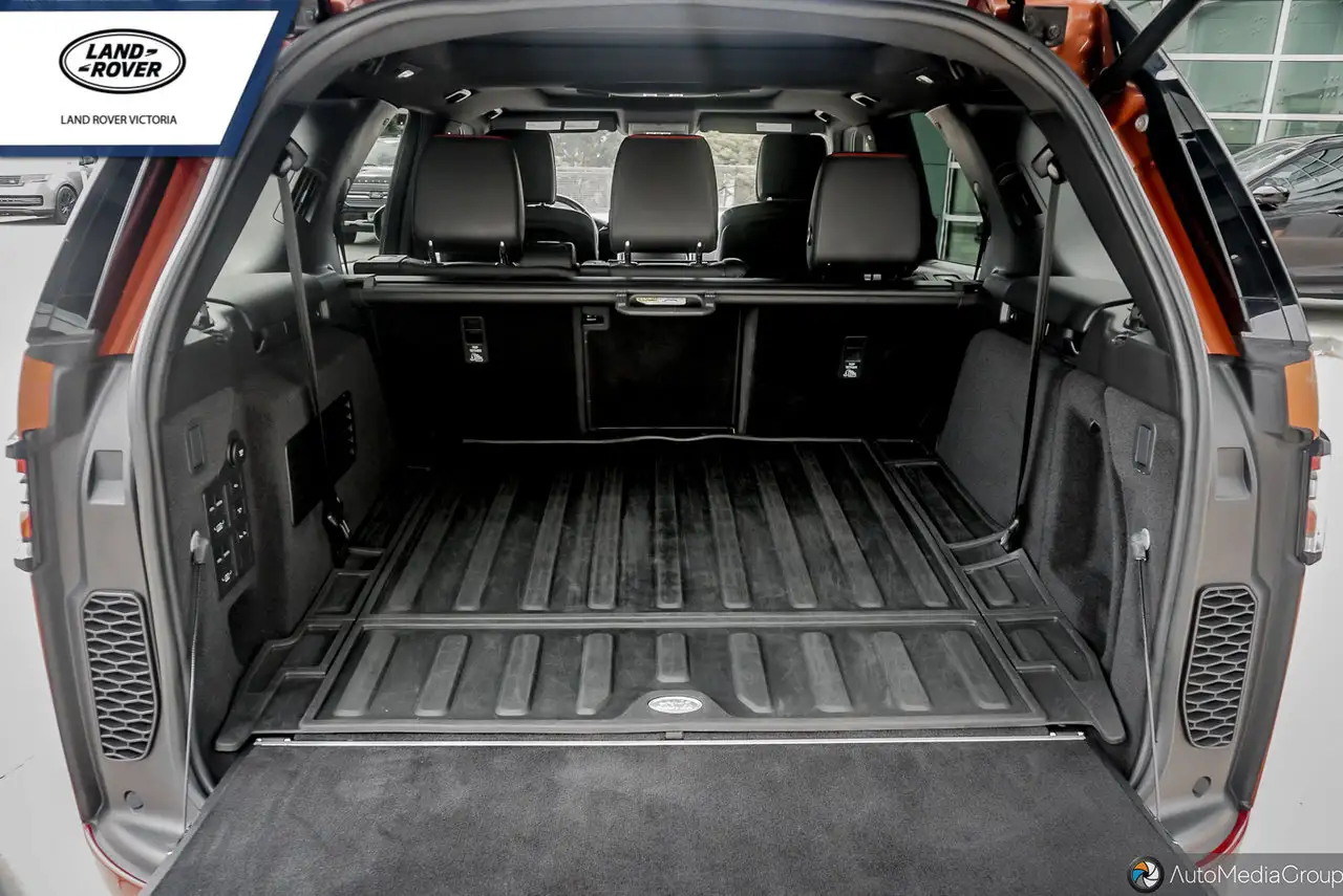Land Rover Discovery снимка Land Rover Discovery