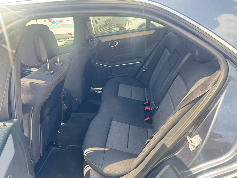 Mercedes-Benz E 220 E 220 BlueTec (212.001) — photo 15