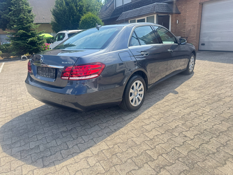 Mercedes-Benz E 220 E 220 BlueTec (212.001) — photo 6