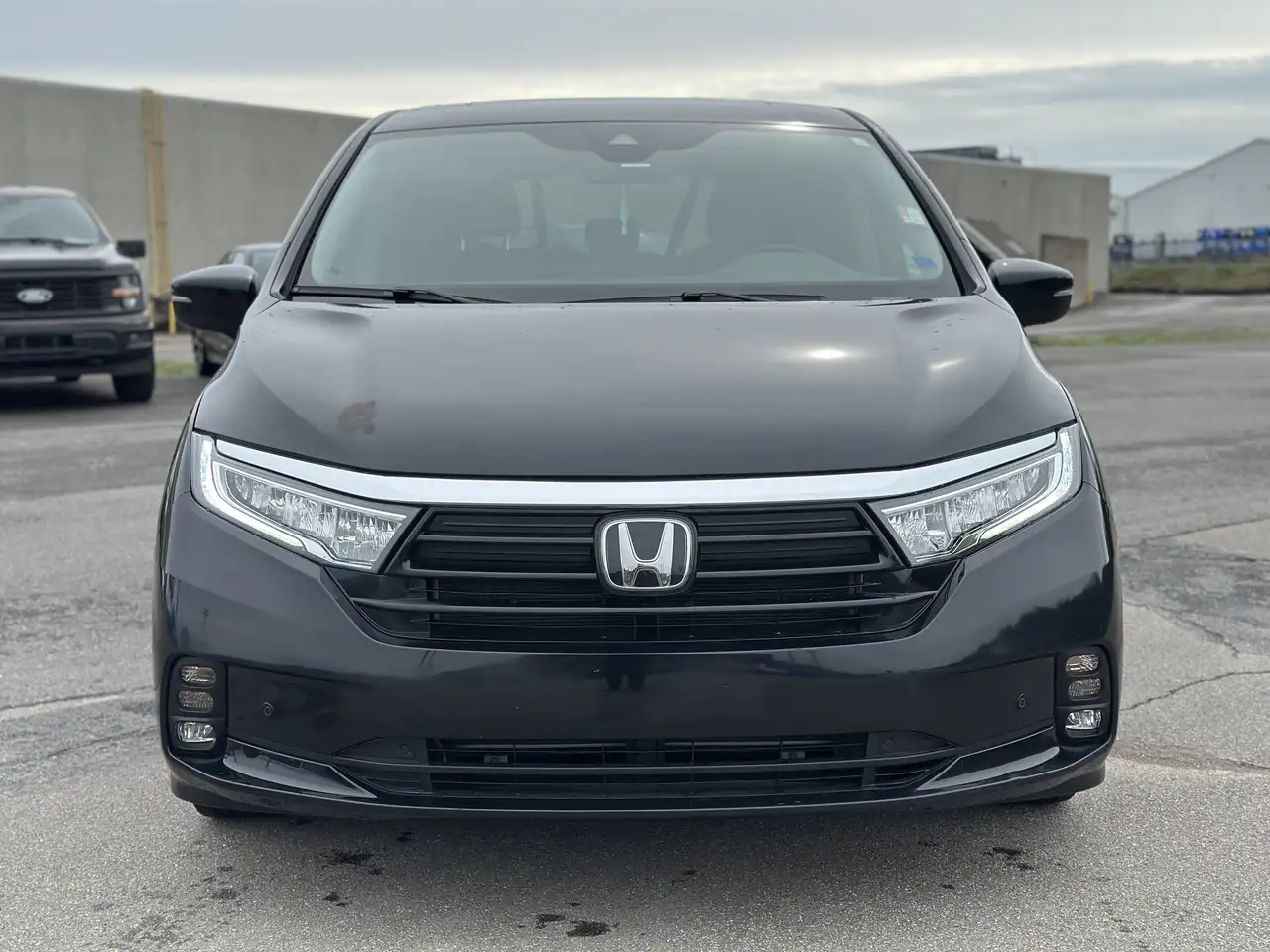 Honda Odyssey снимка Honda Odyssey